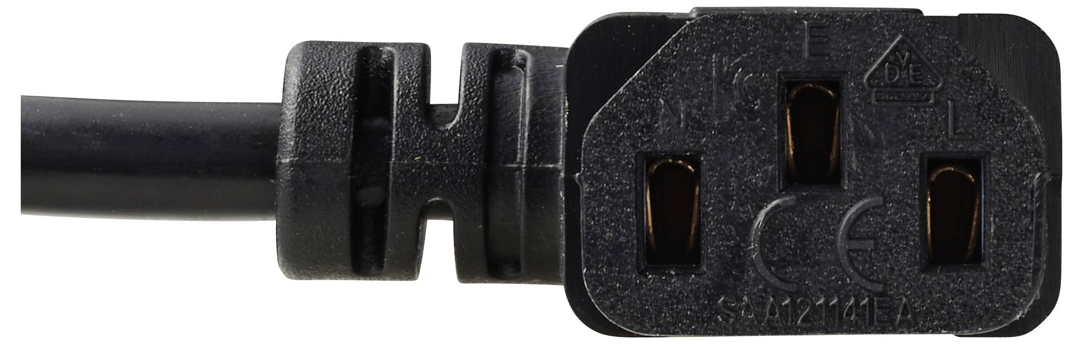 Schwarzes Stromkabel mit einem dreipoligen IEC-C13-Buchsenstecker am Ende.