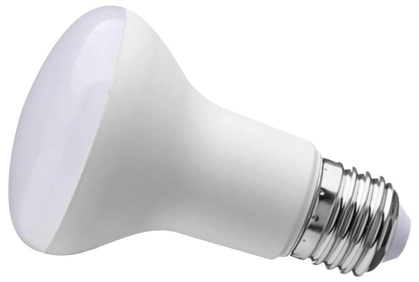 Eine weiße LED-Glühbirne mit Schraubsockel, nach links geneigt, vor einem einfarbigen Hintergrund.
