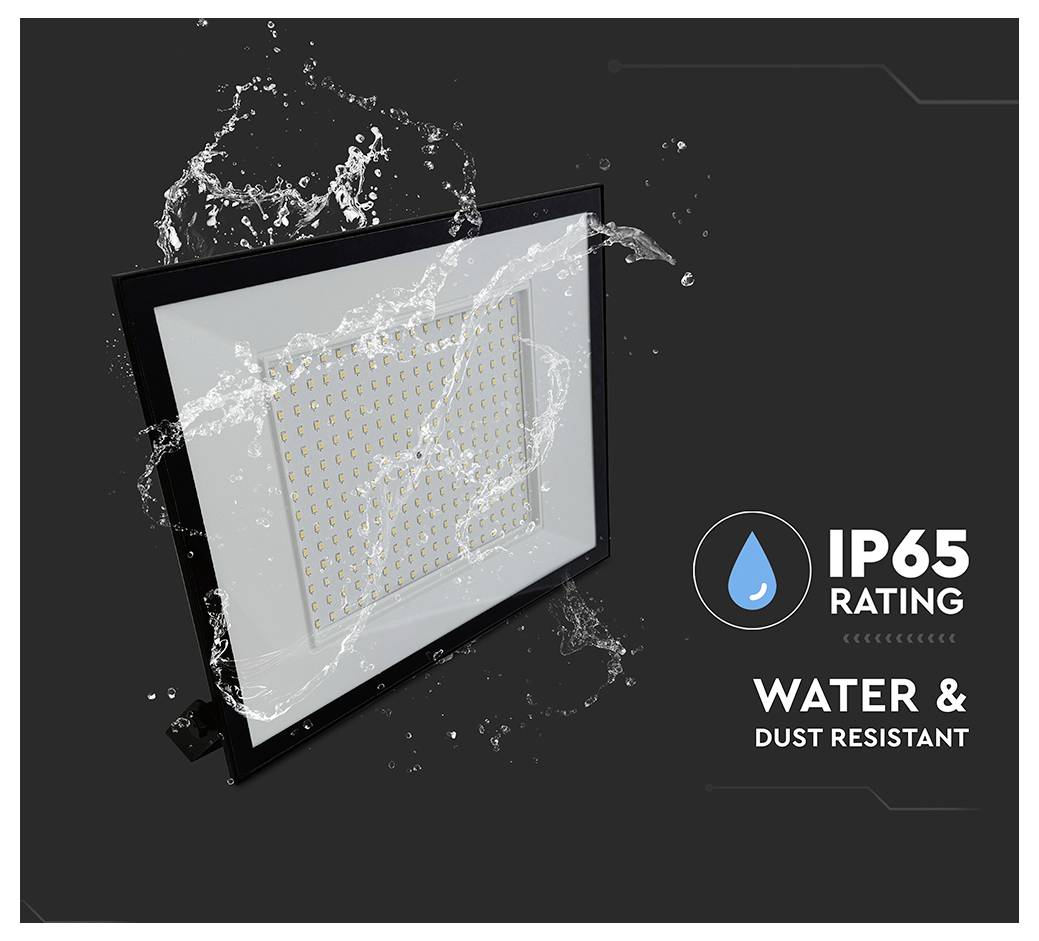 'IP65-Schutzart' LED-Licht Bild mit Wassersprittern, das Wasser- und Staubresistenz zeigt. Text: 'Wasser- & Staubbeständig.'