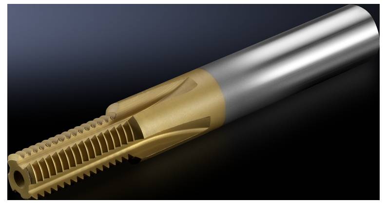 Eine Nahaufnahme eines Metallschneideinsatzes mit einem zylindrischen Griff und einer gerillten, spiralförmigen Schneidoberfläche, verwendet in der industriellen Bearbeitung.