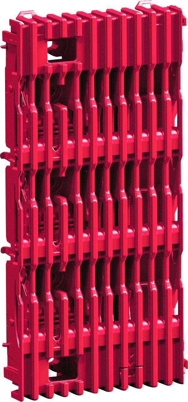Ein roter Förderbandmodul mit verschließbaren Gittern, der in der Fertigung zur effizienten Transportierung von Gütern und Materialien verwendet wird.