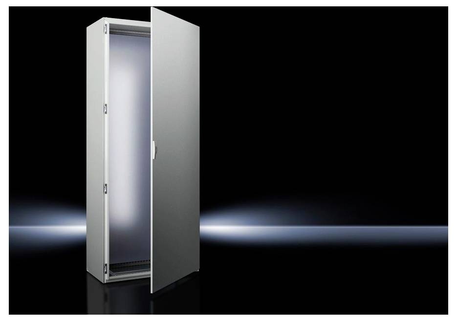Ein eleganter, dunkelgrauer Metallschrank mit einer leicht geöffneten Tür, die ein beleuchtetes Inneres offenbart, vor einem schwarzen Hintergrund.