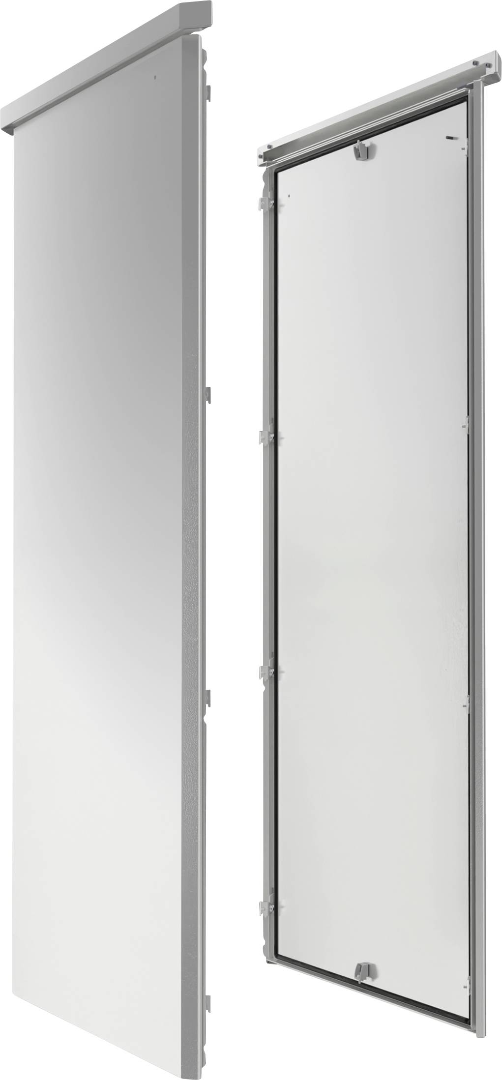 Zwei vertikale Metallpaneele, eines mit einer flachen Oberfläche und das andere mit Rückseite, an der Scharniere und Befestigungsmaterial zu sehen sind, nebeneinander ausgestellt.