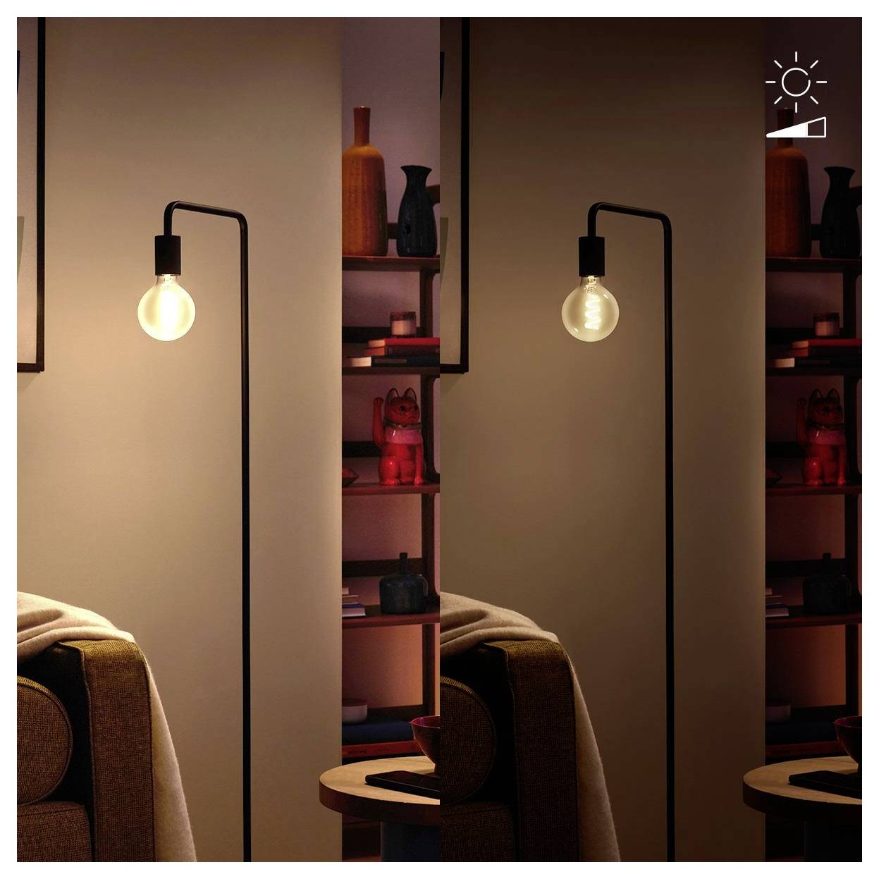 Ein düster beleuchtetes modernes Wohnzimmer mit einer schwarzen Stehlampe, deren Glühbirne sanft leuchtet. Im Hintergrund Regale mit verschiedenen Dekorationsstücken.