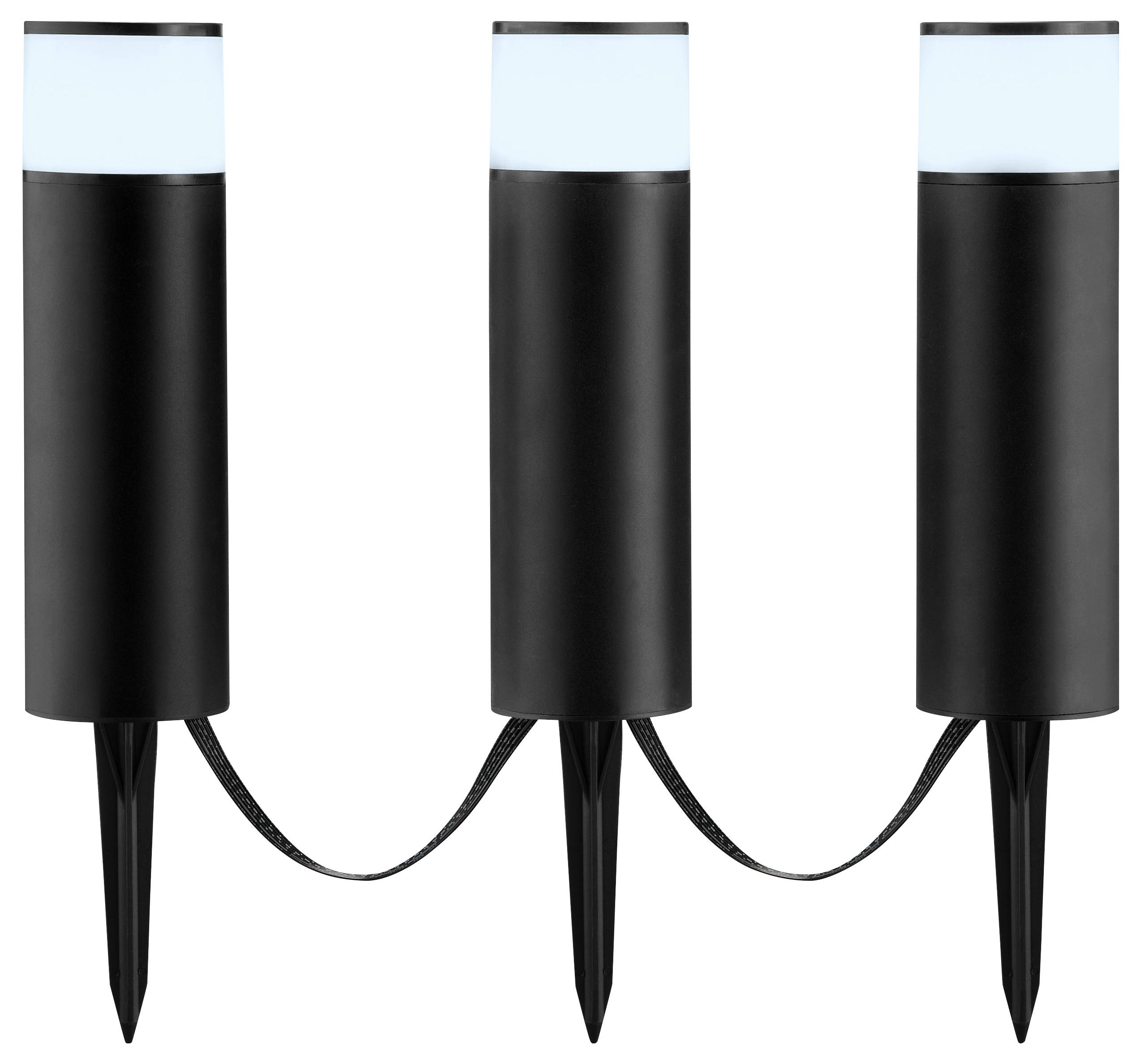 Drei schwarze LED-Bodeneinbauleuchten für den Außenbereich mit spitzen Erdspießen und Verbindern, ausgestattet mit mattgläsernen Abdeckungen, die sanft leuchten.