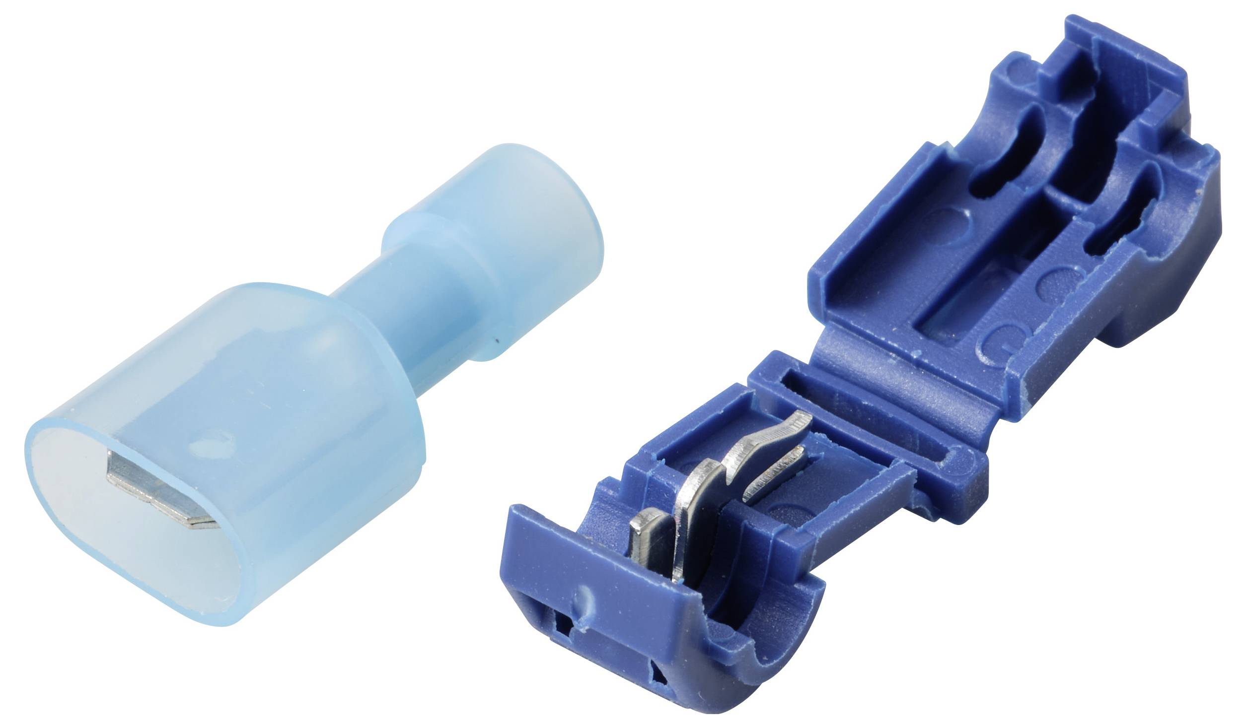Ein blauer elektrischer Stecker neben einem blauen Drahtverbindungsstecker. Die Stecker sind zum sicheren Verbinden oder Anschließen von Drähten ausgelegt.