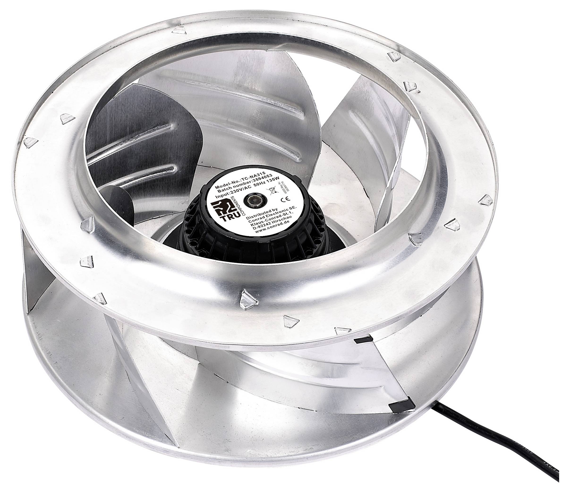 Ein Metall-Inline-Kanalventilator mit kreisförmigem Design und sichtbaren Schaufeln. Er verfügt über ein zentrales Etikett mit Sicherheitszertifizierungen und ein Stromkabel.