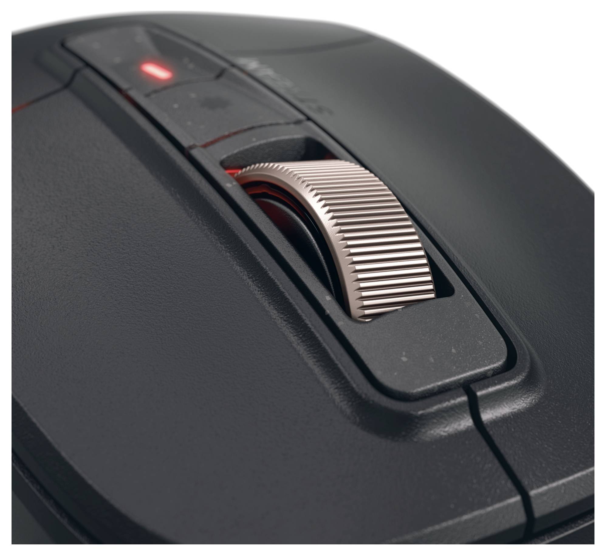 Eine Nahaufnahme eines Computermaus-Scrollrads, die die strukturierte Griffoberfläche und einen leuchtenden roten LED-Indikator daneben hervorhebt.