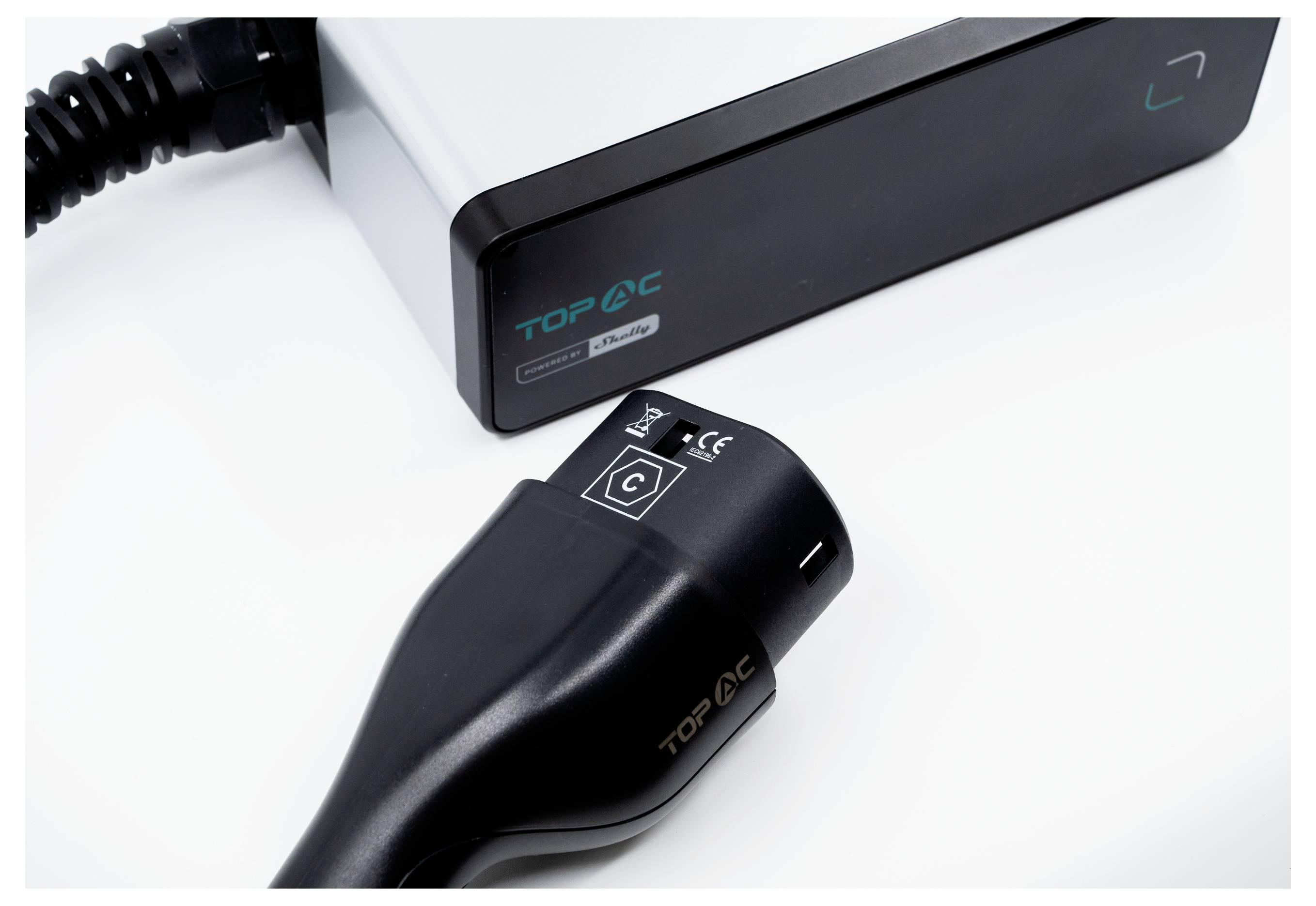 Ein rosa Staedtler Lumocolor Flipchart-Marker mit grauem Schaft, horizontal gezeigt. Logo und „Dry Safe