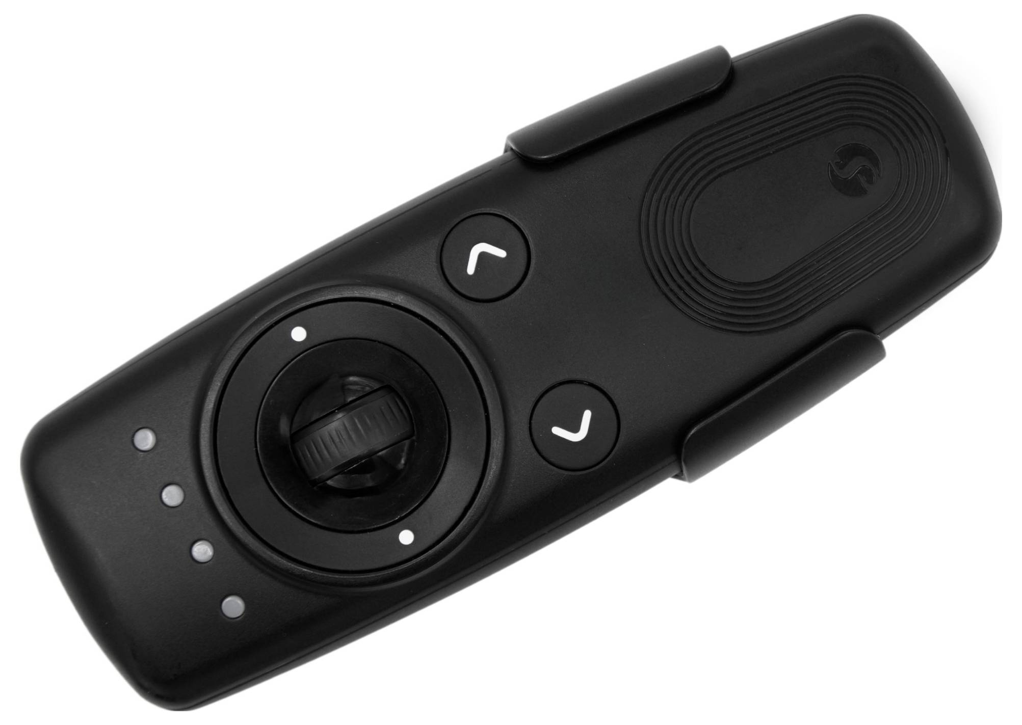 Eine schwarze tragbare Fernbedienung mit zwei Pfeiltasten, einem zentralen Drehregler und einer Reihe von Anzeigelampen.