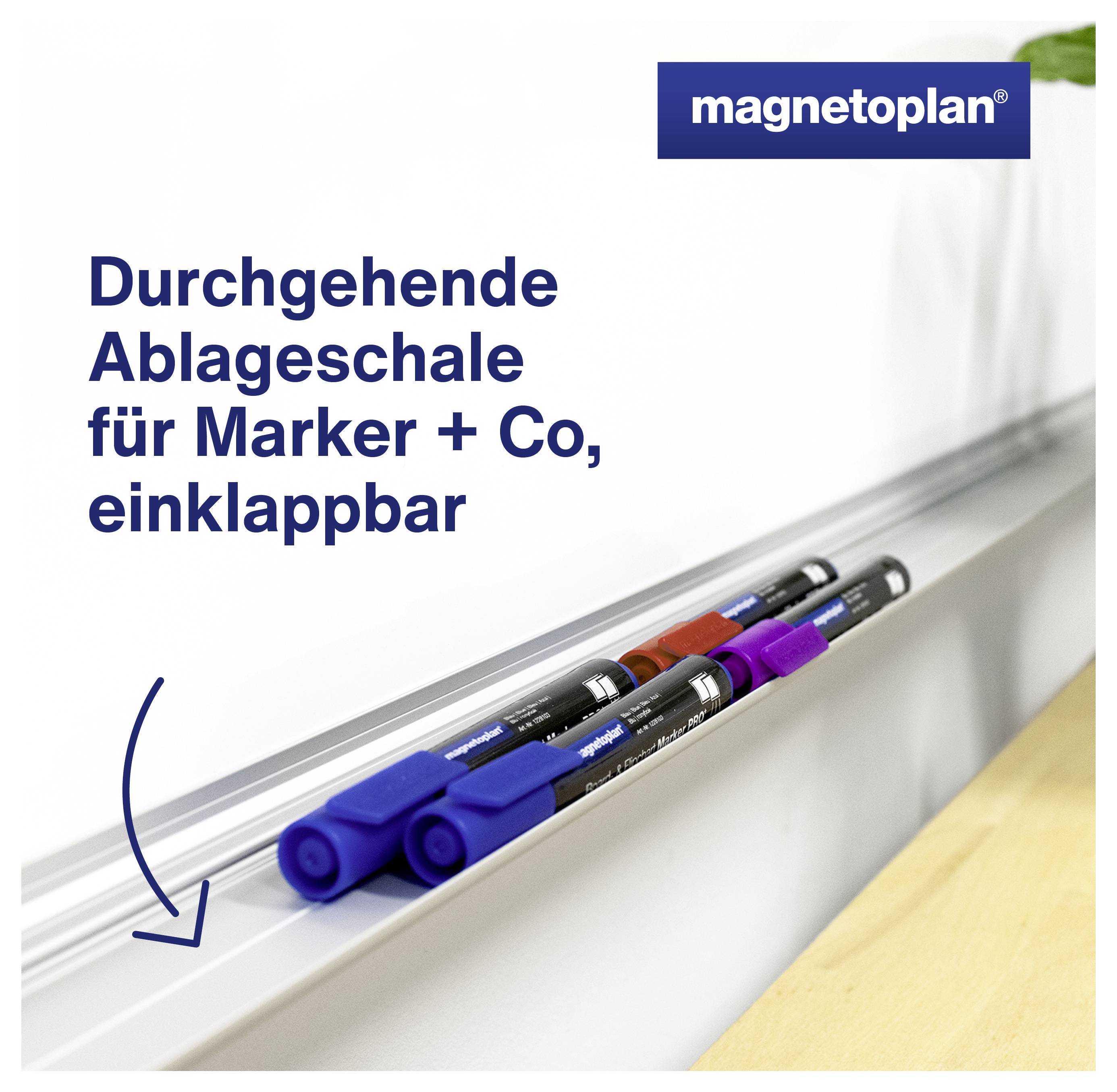 Eine Aufbewahrungsschale an der Wand hält mehrere Marker. Der Text 'Durchgehende Ablageschale für Marker + Co, einklappbar' ist sichtbar.