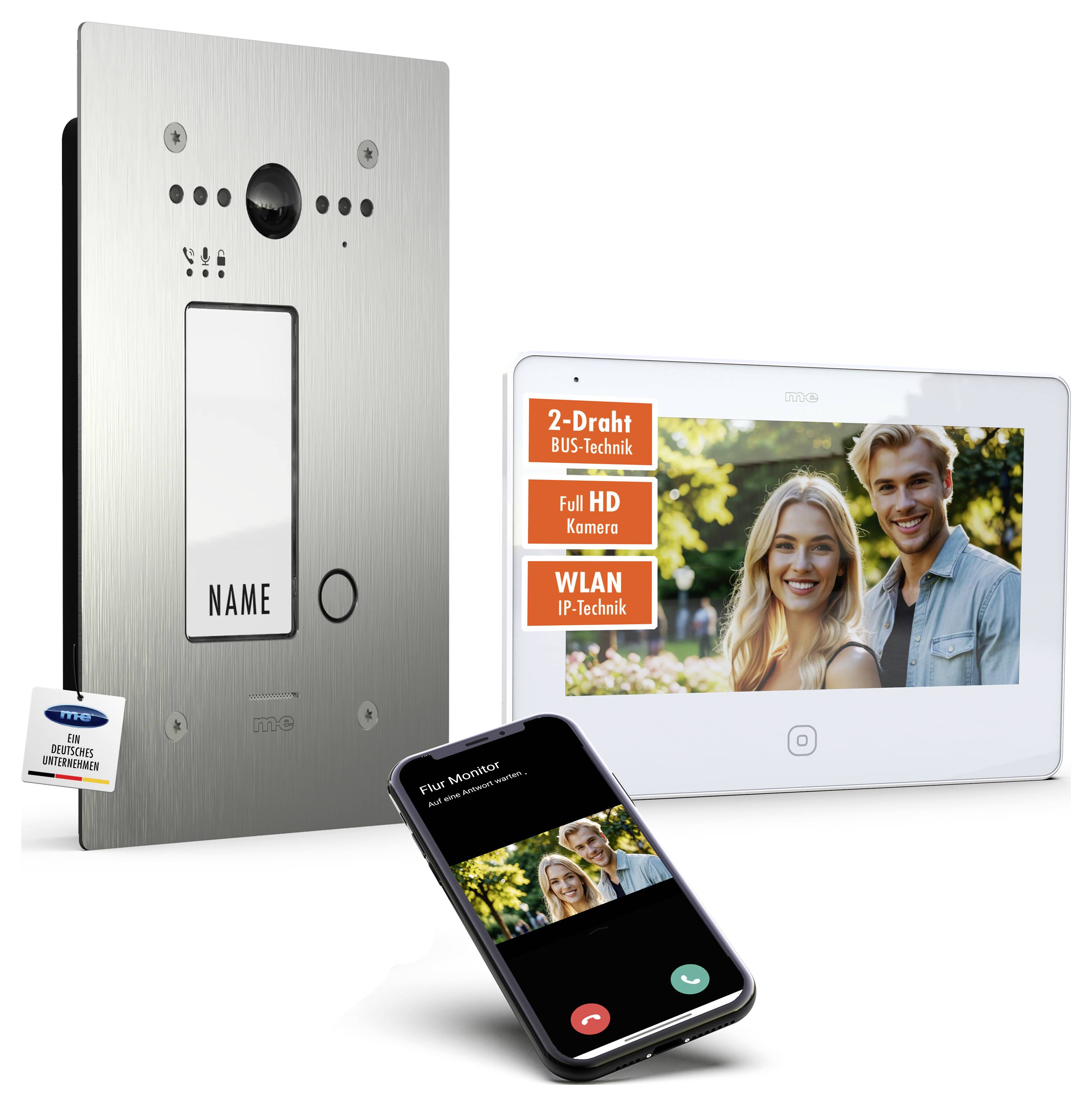 Hausintercom-System mit Mobiltelefonintegration: Wandpaneel mit Kamera und Touchdisplay, das die Videoanruf-Funktion auf dem Smartphone zeigt.