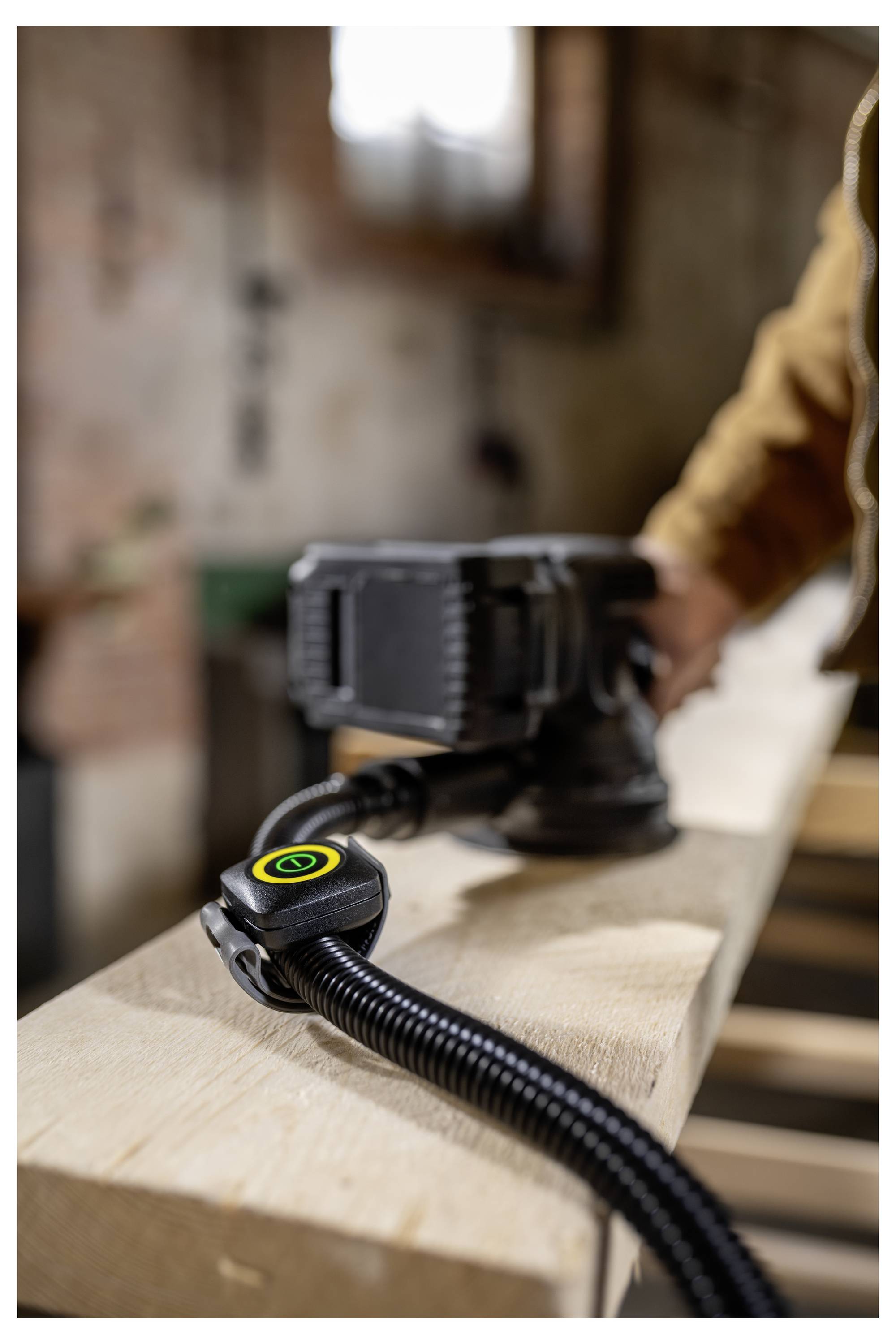 Kärcher Home &amp; Garden WD 5 Control P 25/5/22 1.628-317.0 Nass-/Trockensauger 1200 W 25 l halbautomatische Filterreinigung