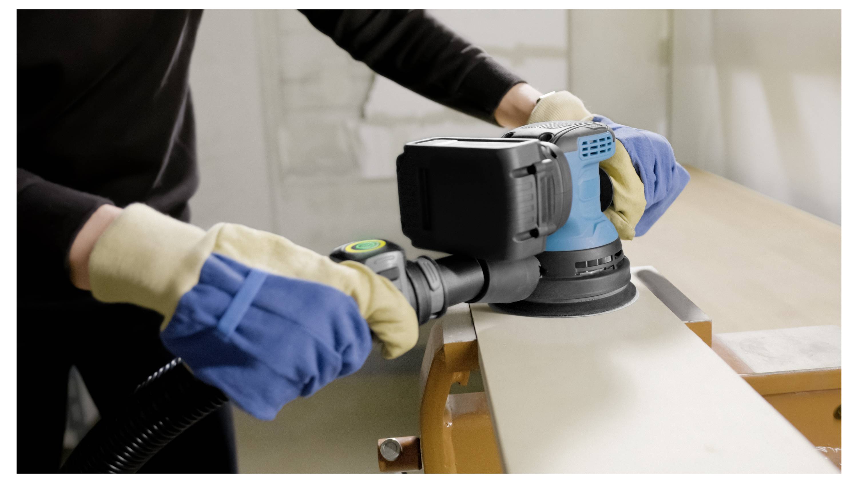 Kärcher Home &amp; Garden WD 5 Control P 25/5/22 1.628-317.0 Nass-/Trockensauger 1200 W 25 l halbautomatische Filterreinigung