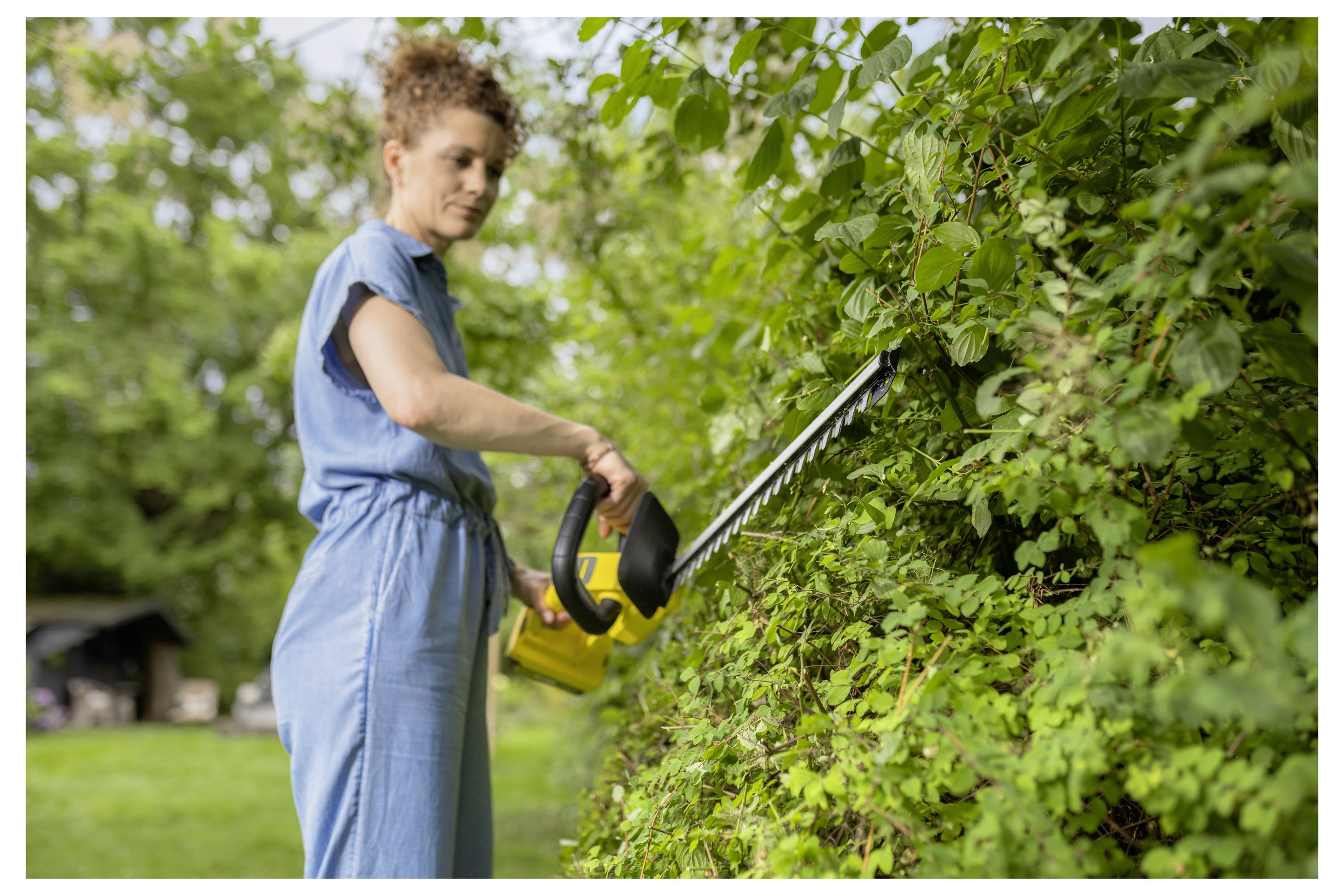 Kärcher Home & Garden HGE 2-18 Battery Set Akku Akku-Heckenschere inkl. Akku, inkl. Ladegerät 18 V Li-Ion 450 mm