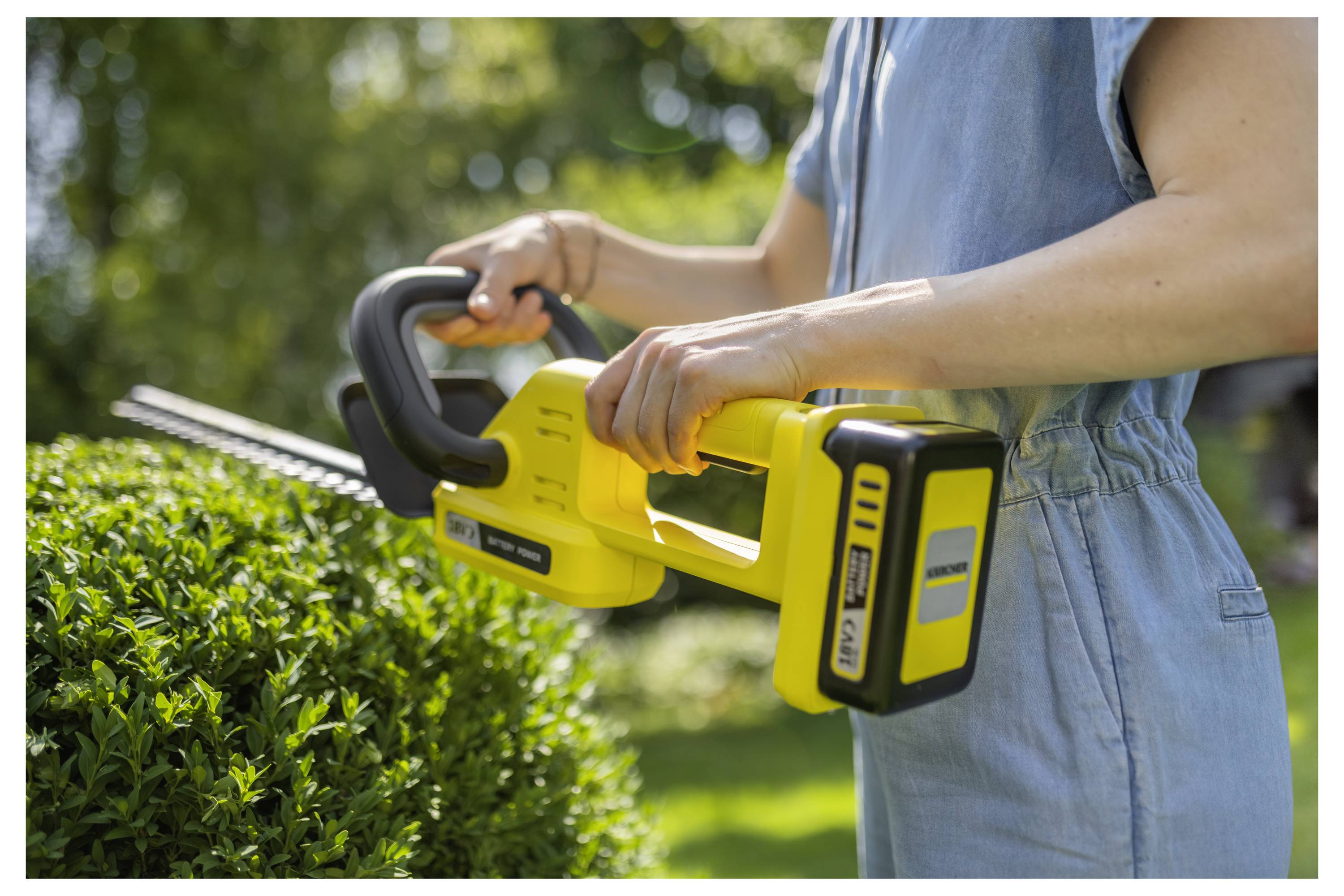 Kärcher Home & Garden HGE 2-18 Battery Set Akku Akku-Heckenschere inkl. Akku, inkl. Ladegerät 18V Li-Ion 450mm