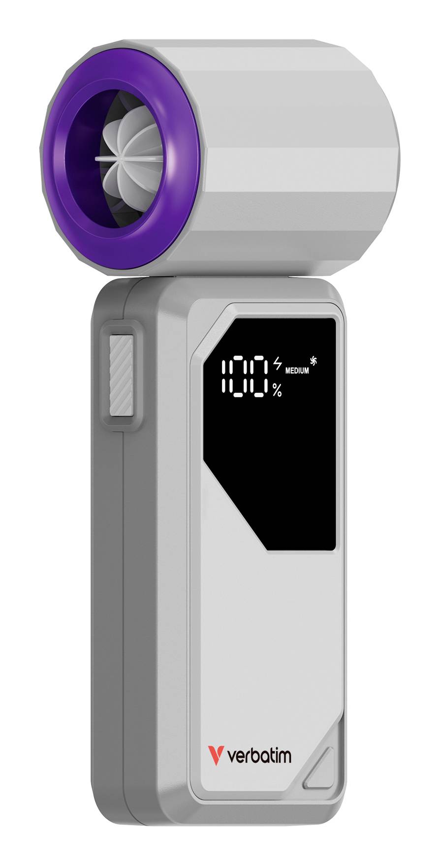Weißer und grauer tragbarer Verbatim-Ventilator mit violetten Flügeln, der auf einem tragbaren Akku mit digitaler Ladeanzeige montiert ist.