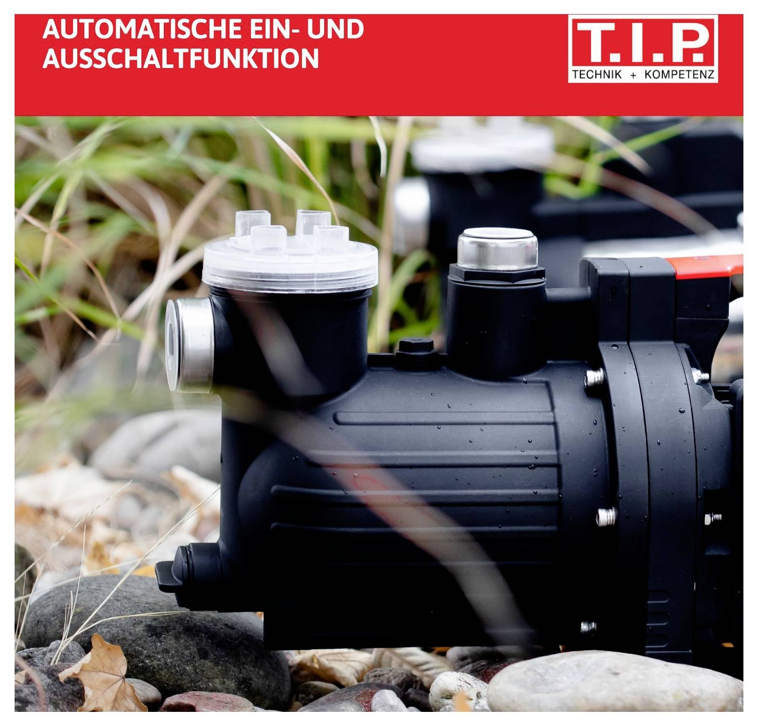 Eine schwarze Wasserpumpe mit silbernen Abdeckungen steht auf Felsen im Freien. Oben befindet sich ein rotes Banner mit 'AUTOMATISCHE EIN- UND AUSSCHALTFUNKTION'.