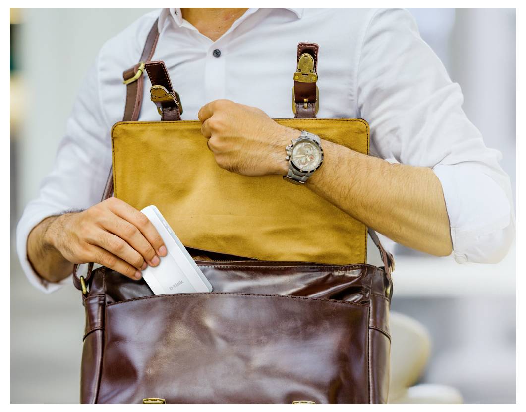 D-Link F518 5G NR AX1800 Modem Wi-Fi 6