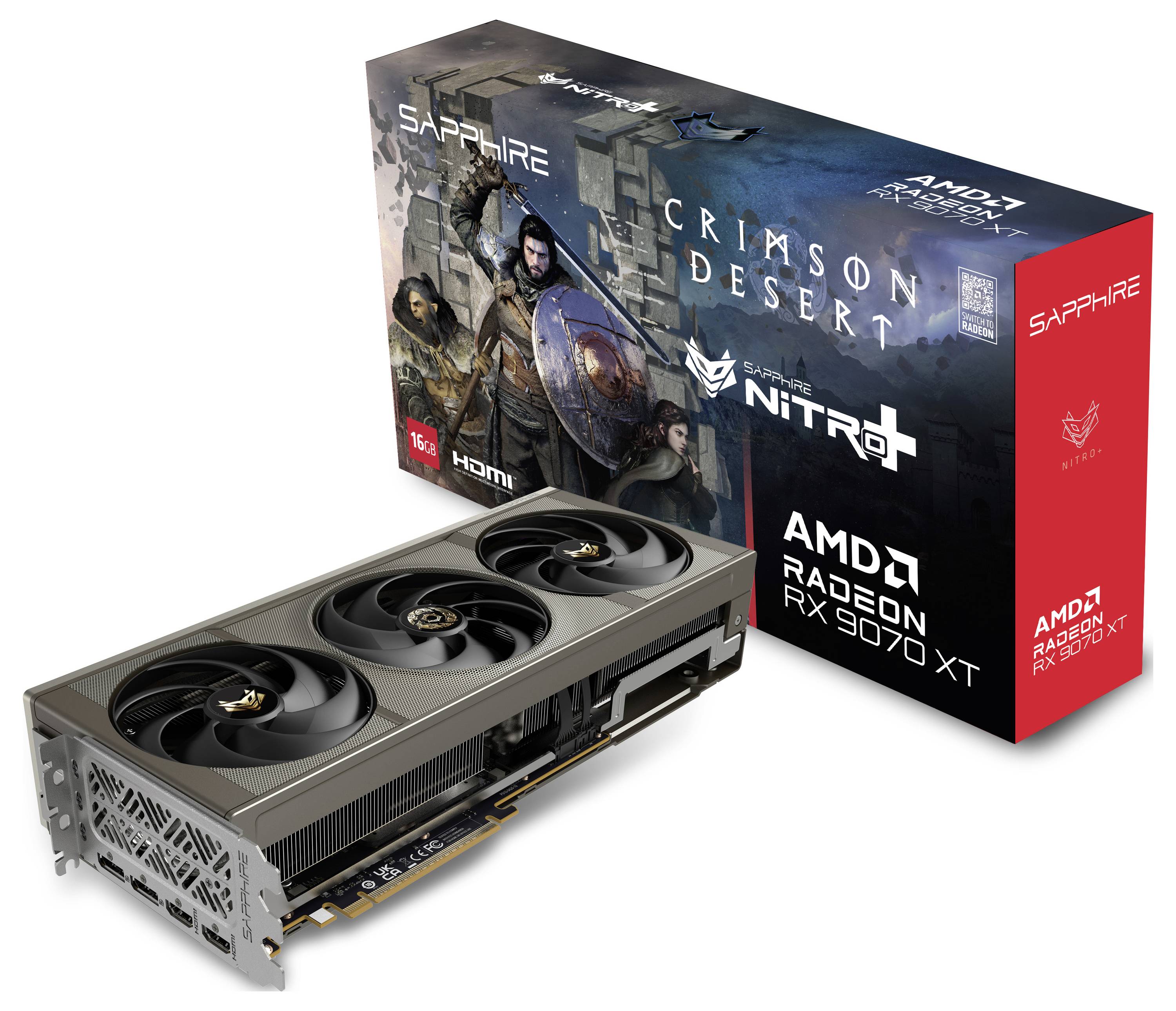 Eine Grafikkarte mit drei Lüftern mit der Bezeichnung „Sapphire Nitro+ AMD Radeon RX 7900 XT" steht neben ihrer Verpackung mit „Crimson Desert"-Artwork.