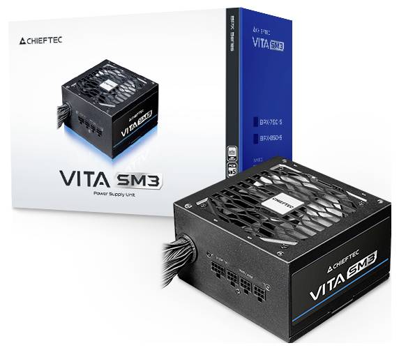 Eine Chieftec VITA SM3 Stromversorgungseinheit mit Verpackung wird gezeigt. Die Einheit verfügt über mehrere Anschlussanschlüsse und einen Lüfter.