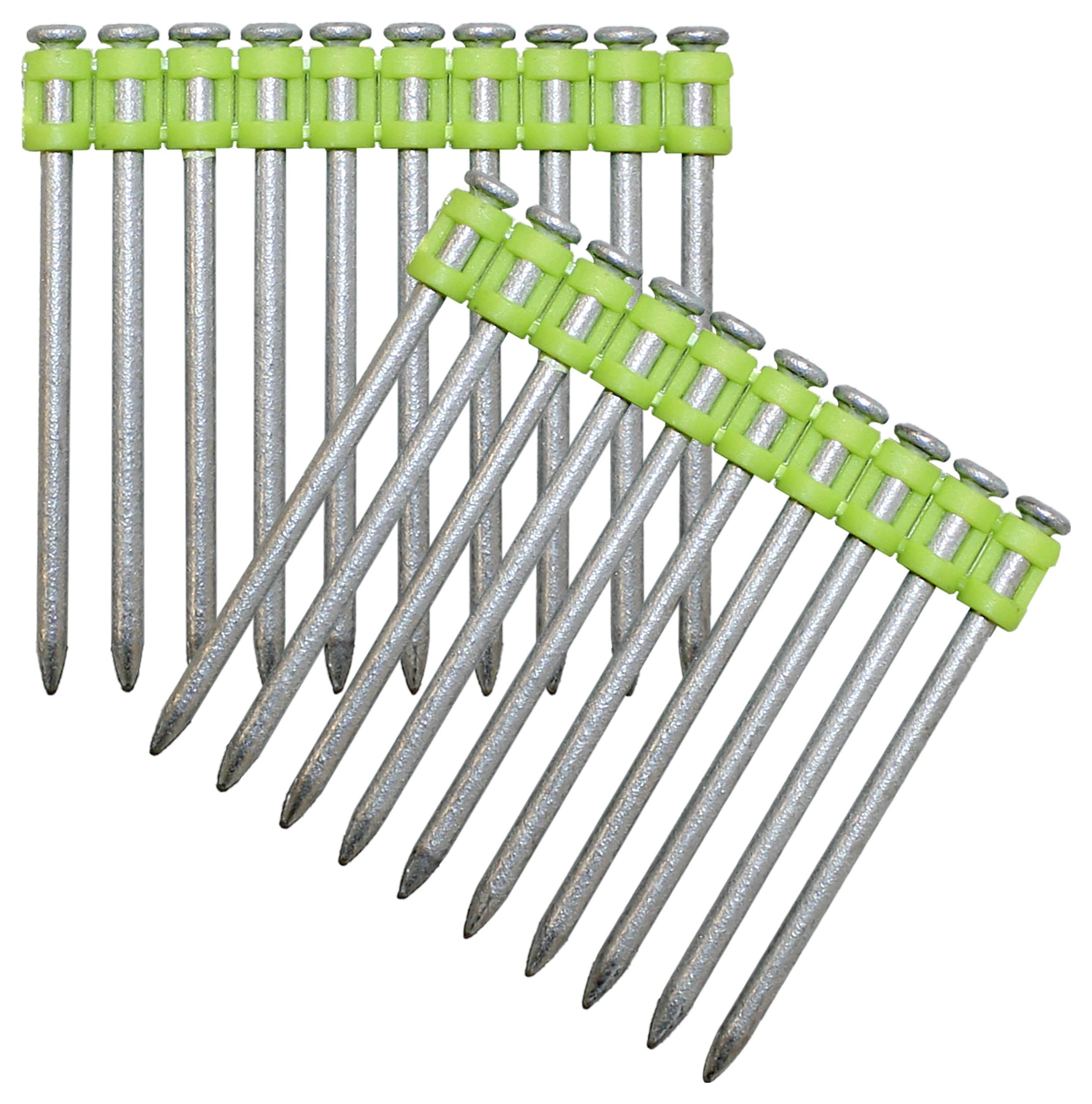 Eine Reihe von metallischen Nägeln, die in zwei grünen Kunststoffstreifen gehalten werden und diagonal ausgerichtet sind.