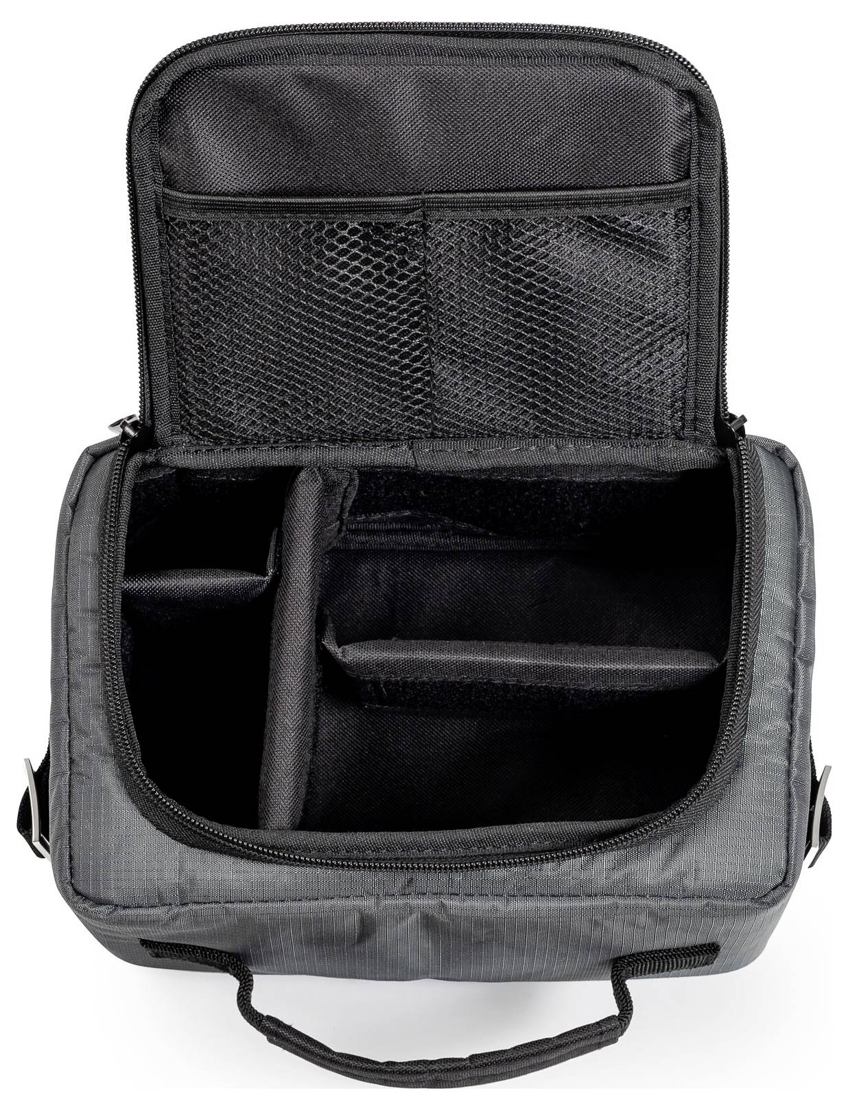 Eine offene, leere schwarze Kameratasche mit mehreren verstellbaren Fächern und Netztaschen im Deckel.