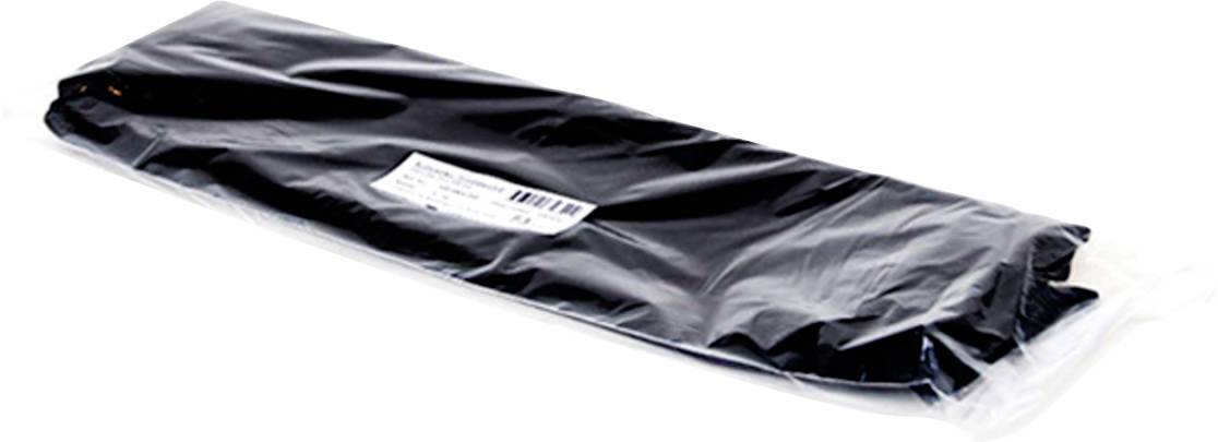 Ein langes, versiegeltes Paket mit schwarzem Material, gekennzeichnet mit sichtbarem Text, liegt flach auf einem weißen Hintergrund.