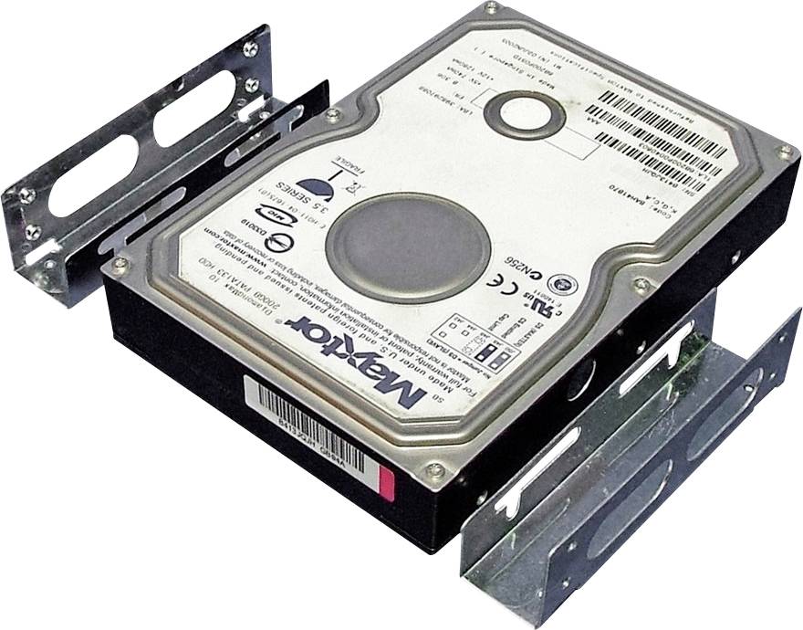 Eine Computerfestplatte mit Metallmontageklammern auf weißem Hintergrund.