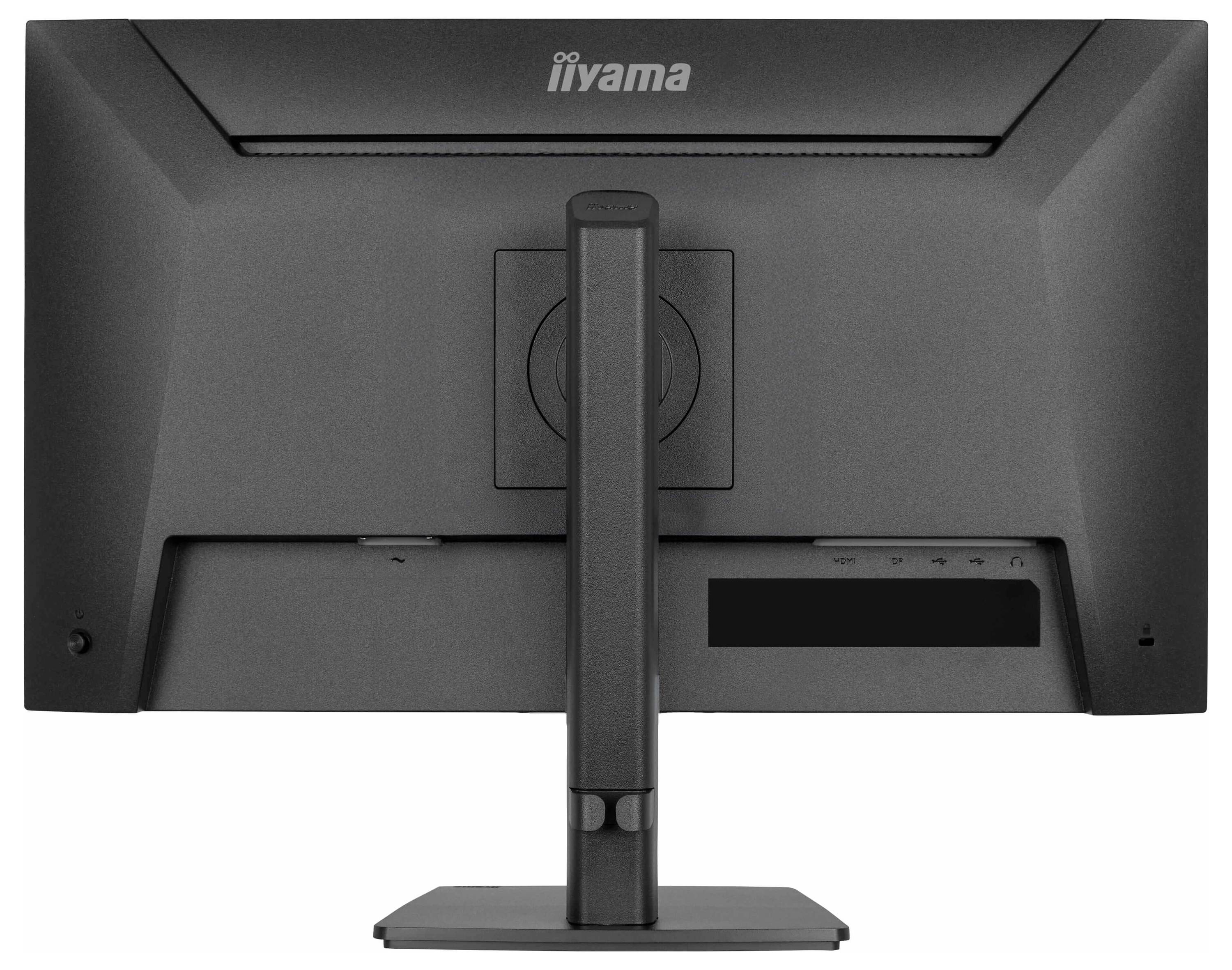 Eine Person, die einen orange-schwarzen elektrischen Bohrer mit behandschuhten Händen hält, mit der Bezeichnung „Black & Decker