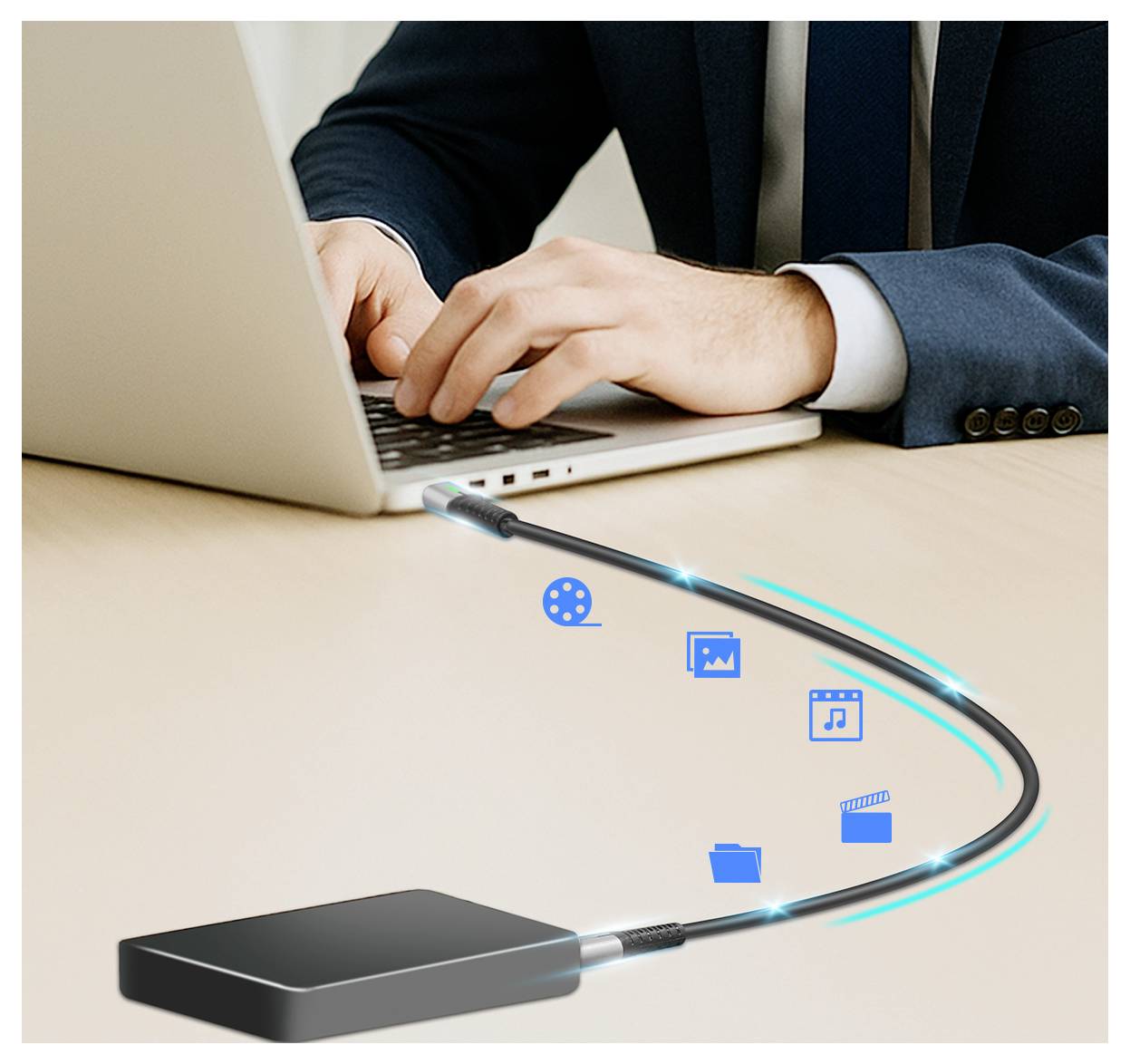 LogiLink USB-C® Kabel USB 3.2 Gen2x2 USB-C® Stecker 1.50m Schwarz mit LED, 4K UHD, beidseitig verwendbarer Stecker CU0443