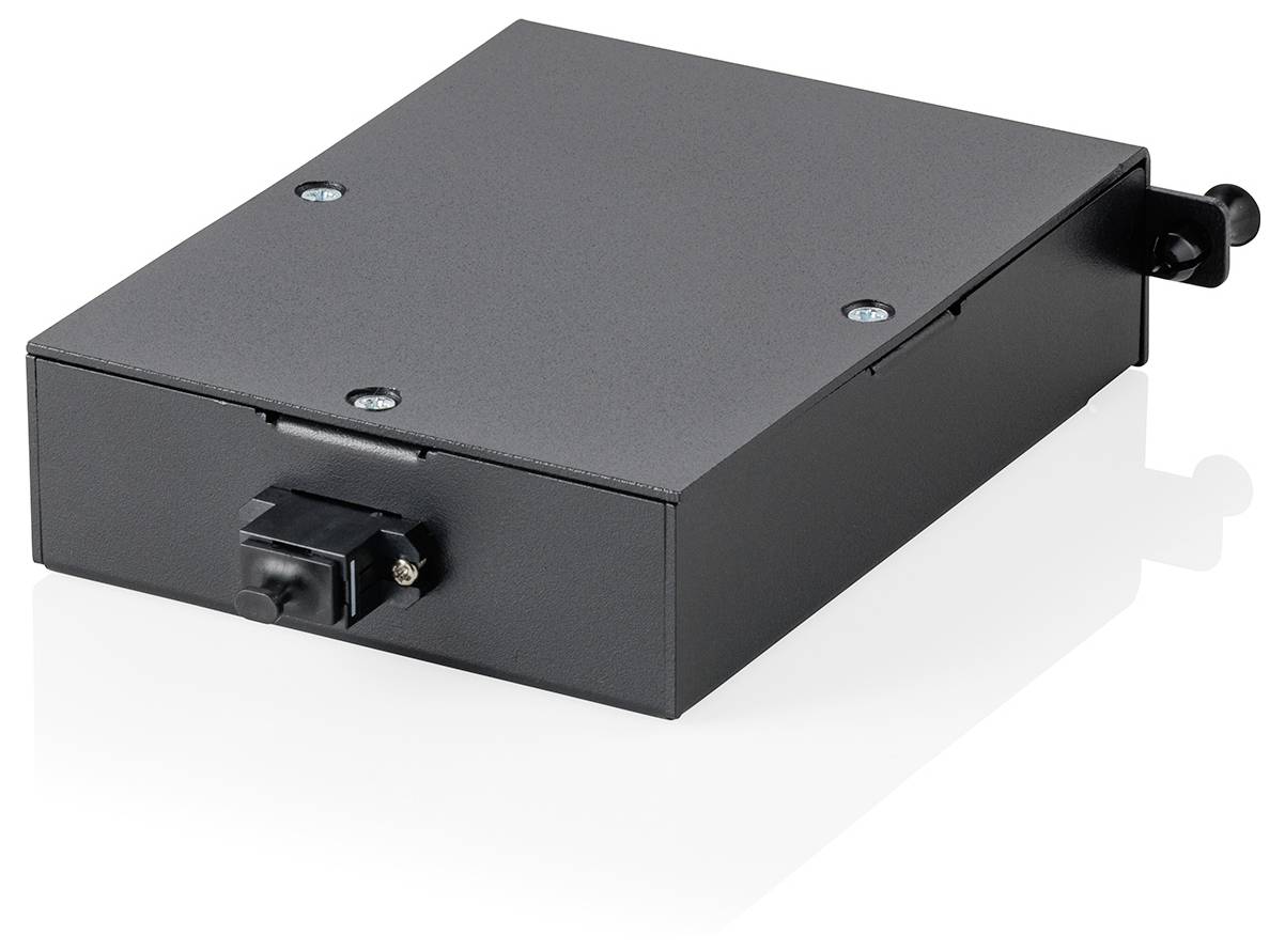 Ein schwarzes optisches Kassettenmodul mit einem Glasfaseranschluss an der Vorderseite, das zur Verwaltung von Glasfaserverbindungen in Netzwerksystemen verwendet wird.