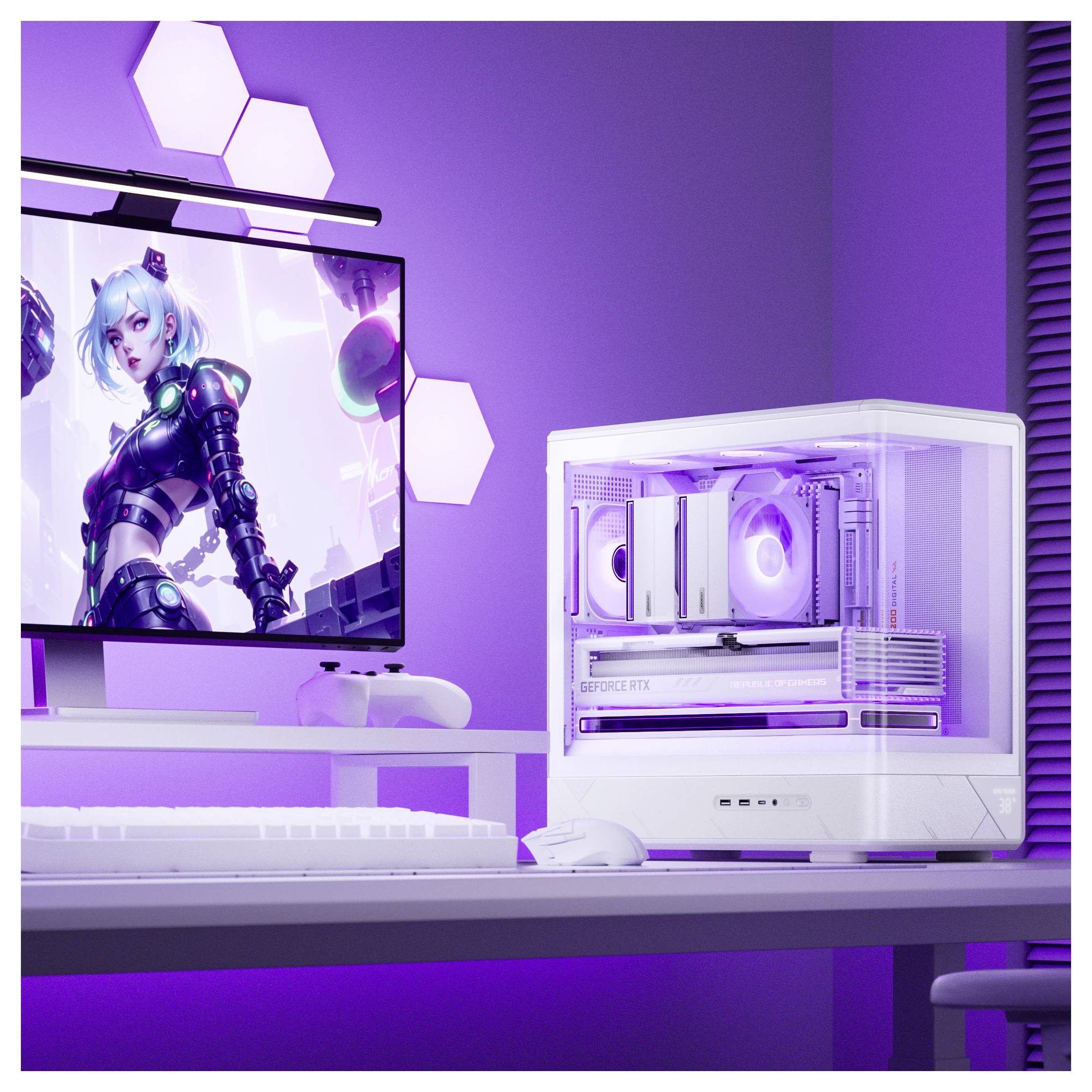 Ein modernes Desktop-Setup mit einem weißen Gaming-PC mit RGB-Beleuchtung, einem Bildschirm, der eine futuristische Figur anzeigt, und einem minimalistischen Schreibtisch.
