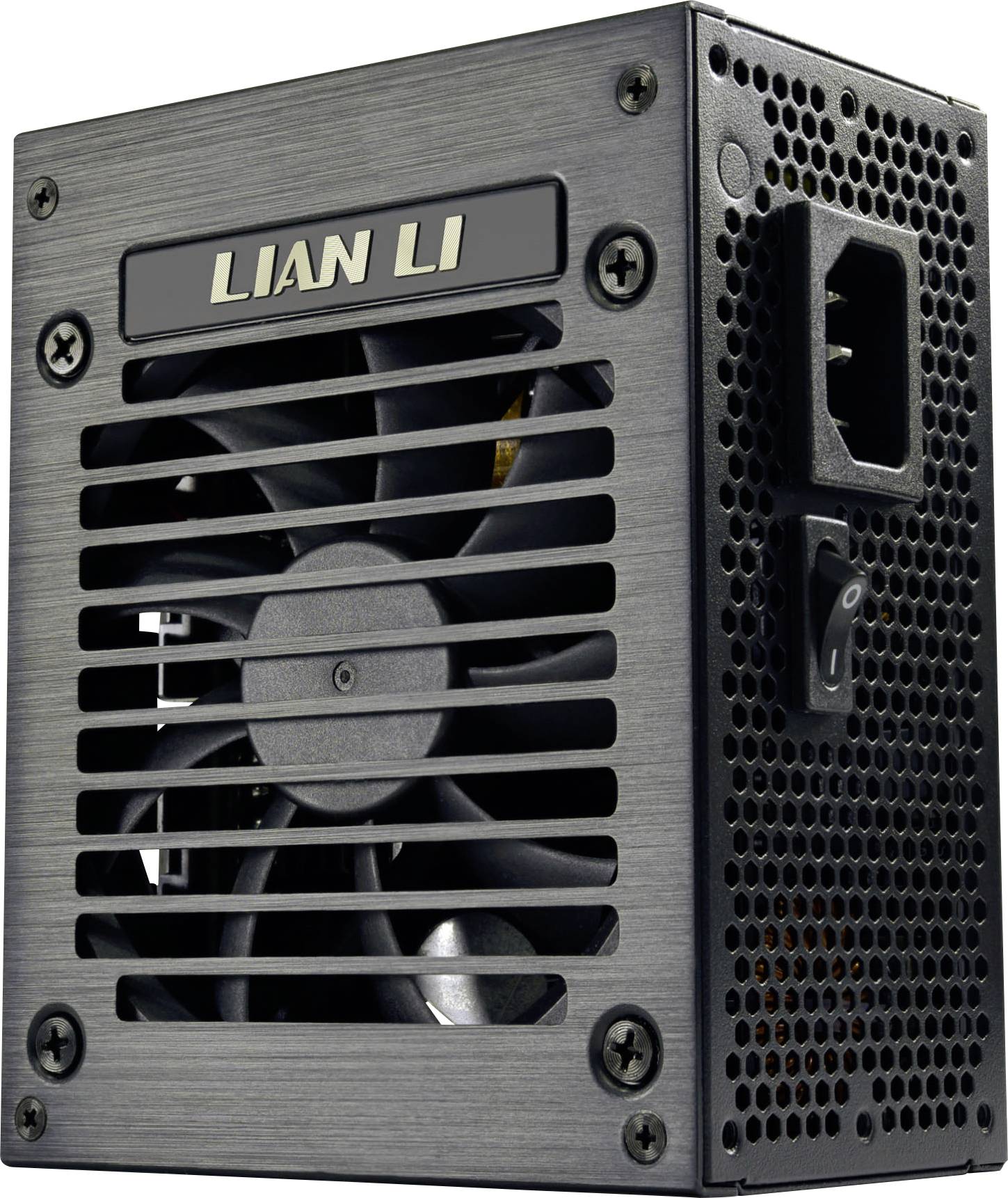 Ein schwarzes Computernetzteil mit sichtbarem Kühlventilator, Markenetikett „LIAN LI
