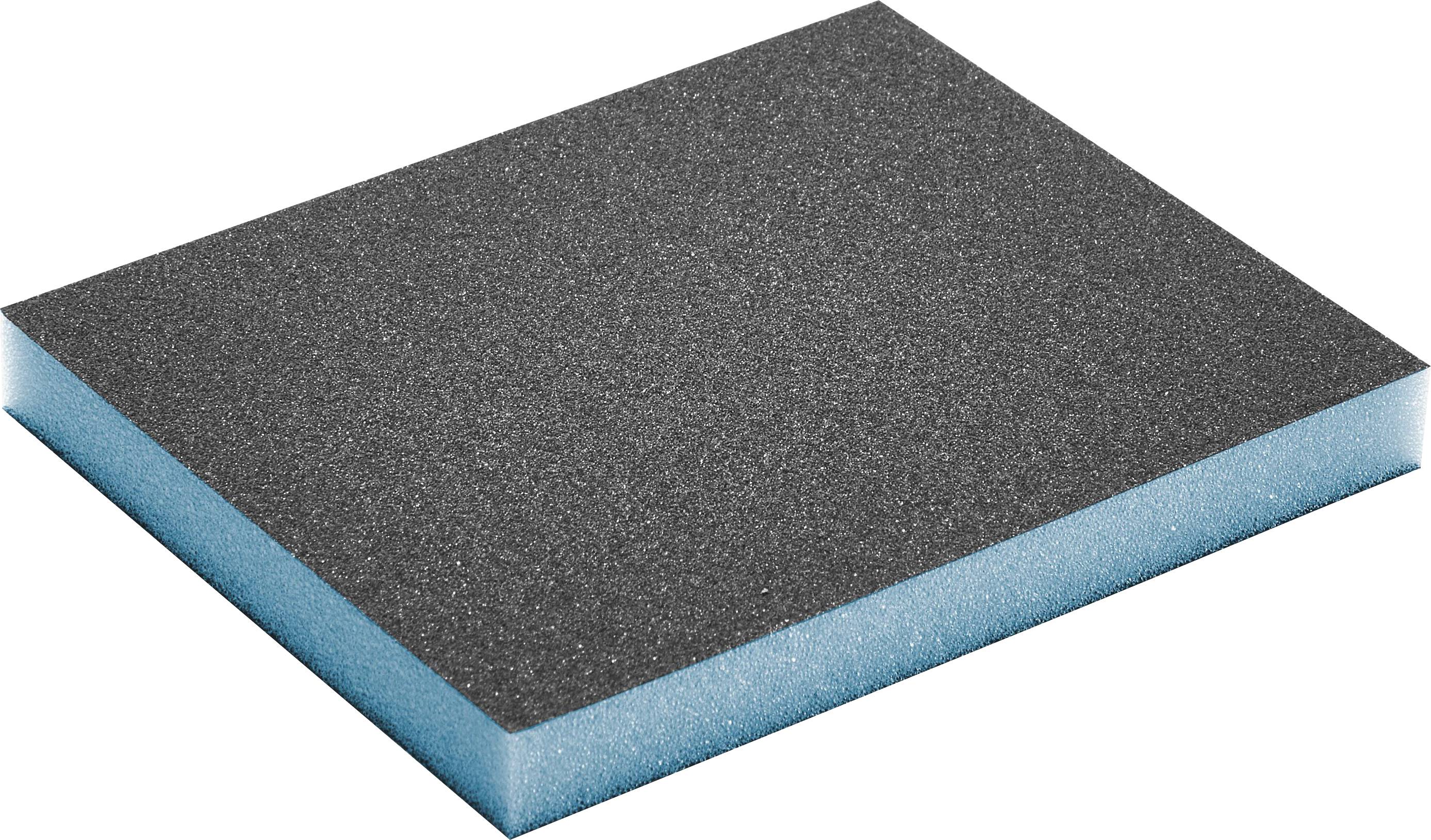 Ein rechteckiger Schleifschwamm mit einer dunklen Schleifoberfläche und einem blauen Schaumstoffkern, der zum Glätten von Oberflächen bei verschiedenen Projekten verwendet wird.