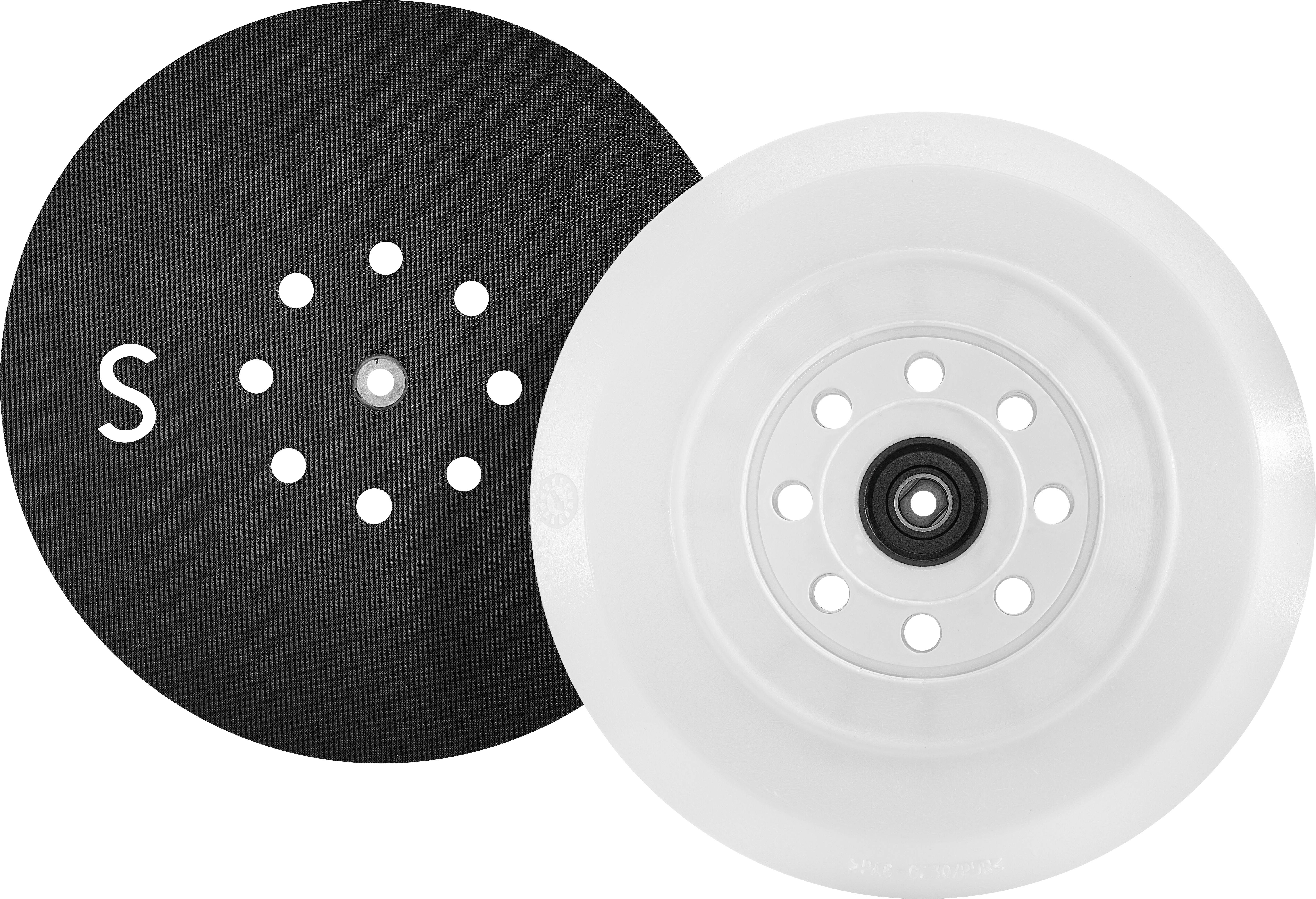 Zwei kreisförmige Objekte mit Löchern: links ist schwarz mit acht Löchern und einem 'S'; rechts ist weiß mit einer zentralen Nabe und acht Löchern.