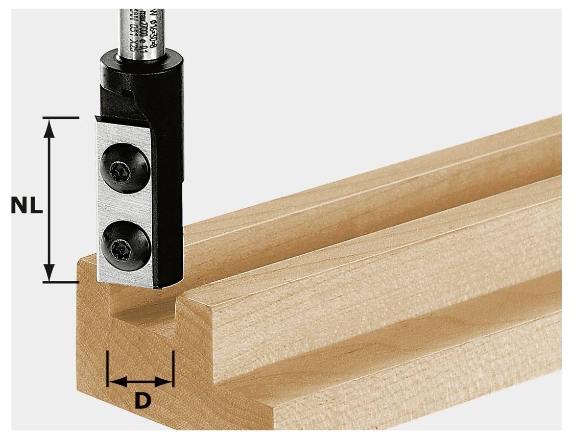 Eine Nahaufnahme eines Holzbearbeitungs-Nuten-Sägeblatts, beschriftet mit Tiefe (D) und Längen (NL) Messungen, das Nuten in ein Holzbrett schneidet.