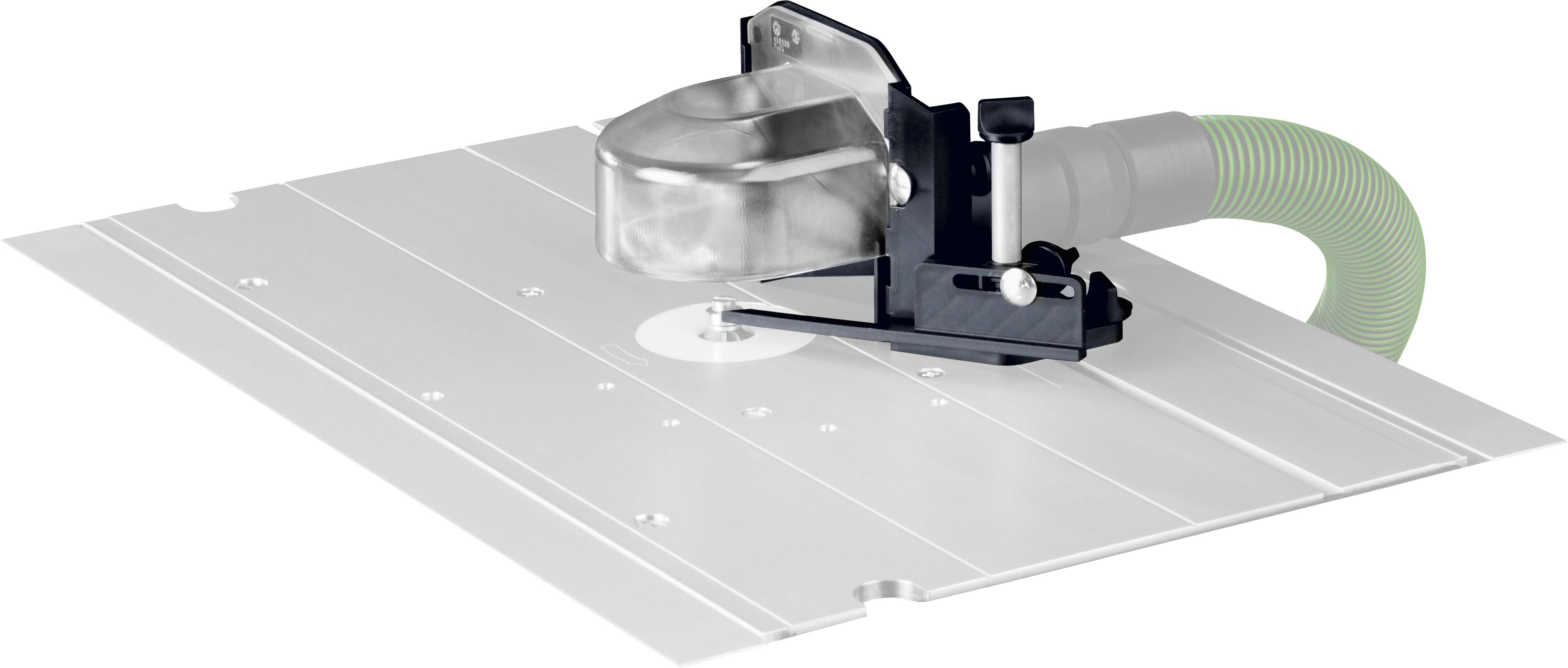 Ein Metallwerkzeugzubehör mit angebrachtem grünem Schlauch, das für die Staubabsaugung und Präzisionsarbeiten konzipiert ist. Es ist Teil einer größeren Maschinenanlage.