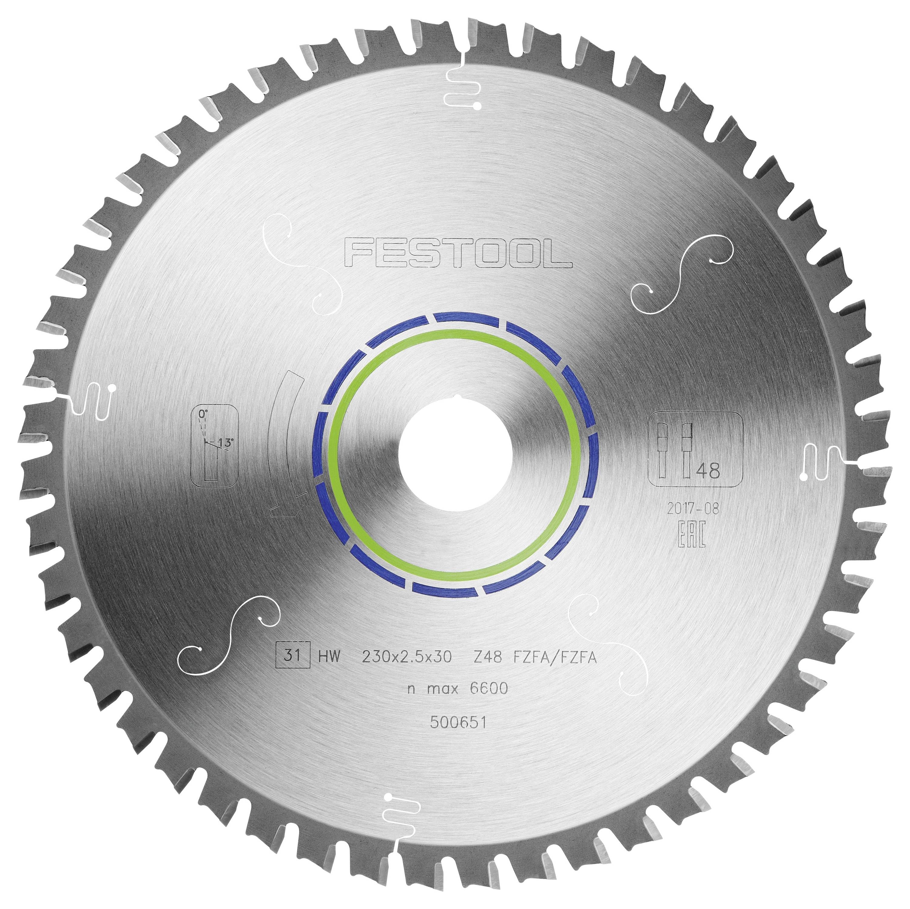 Ein Kreissägeblatt mit spitzen Zähnen, eingraviert mit 