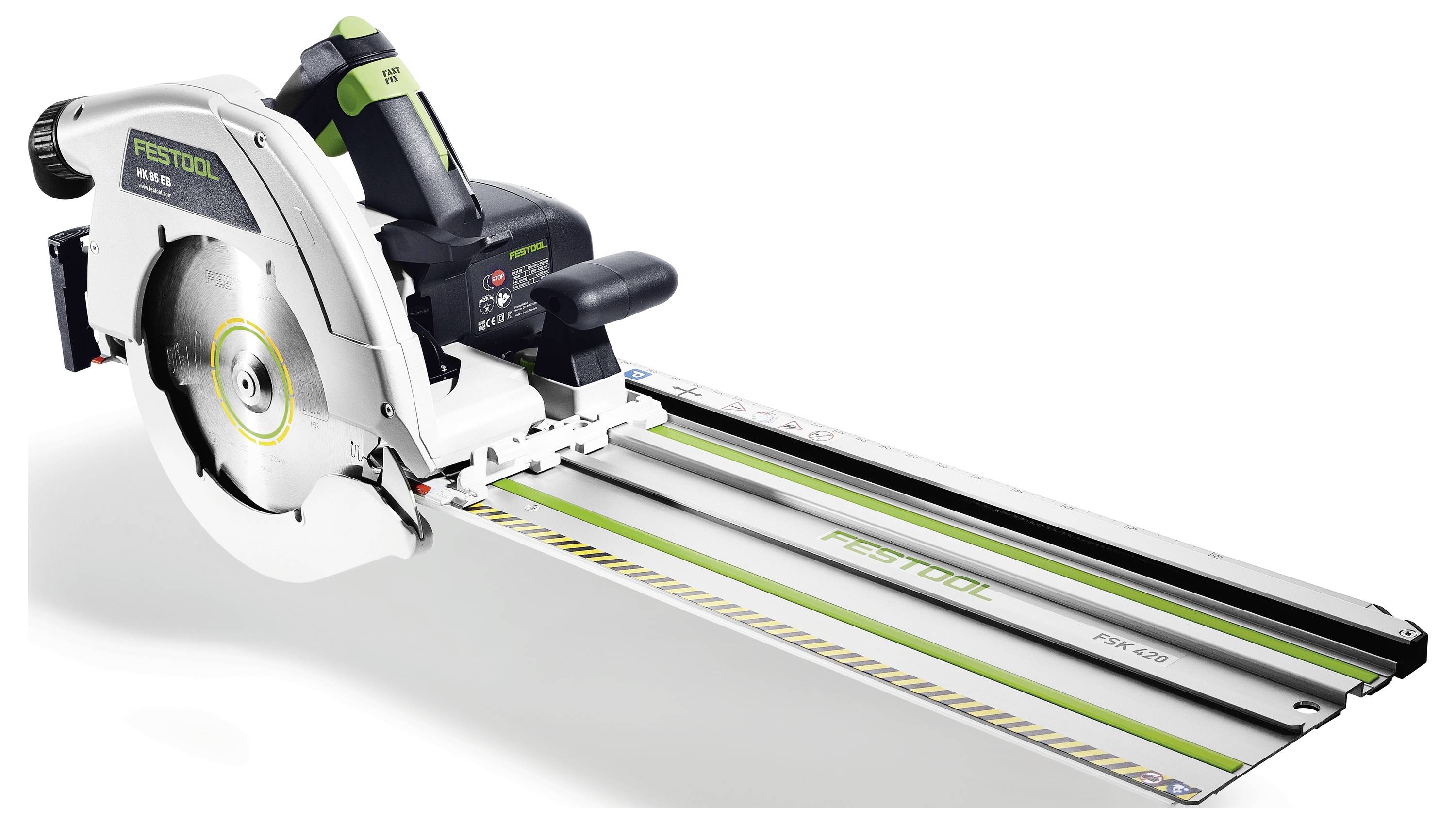 Eine Festool-Tauchsäge mit Führungsschiene, ausgestattet mit einem Sägeblatt und ergonomischem Griff, konzipiert für präzise, gerade Schnitte in Holz.