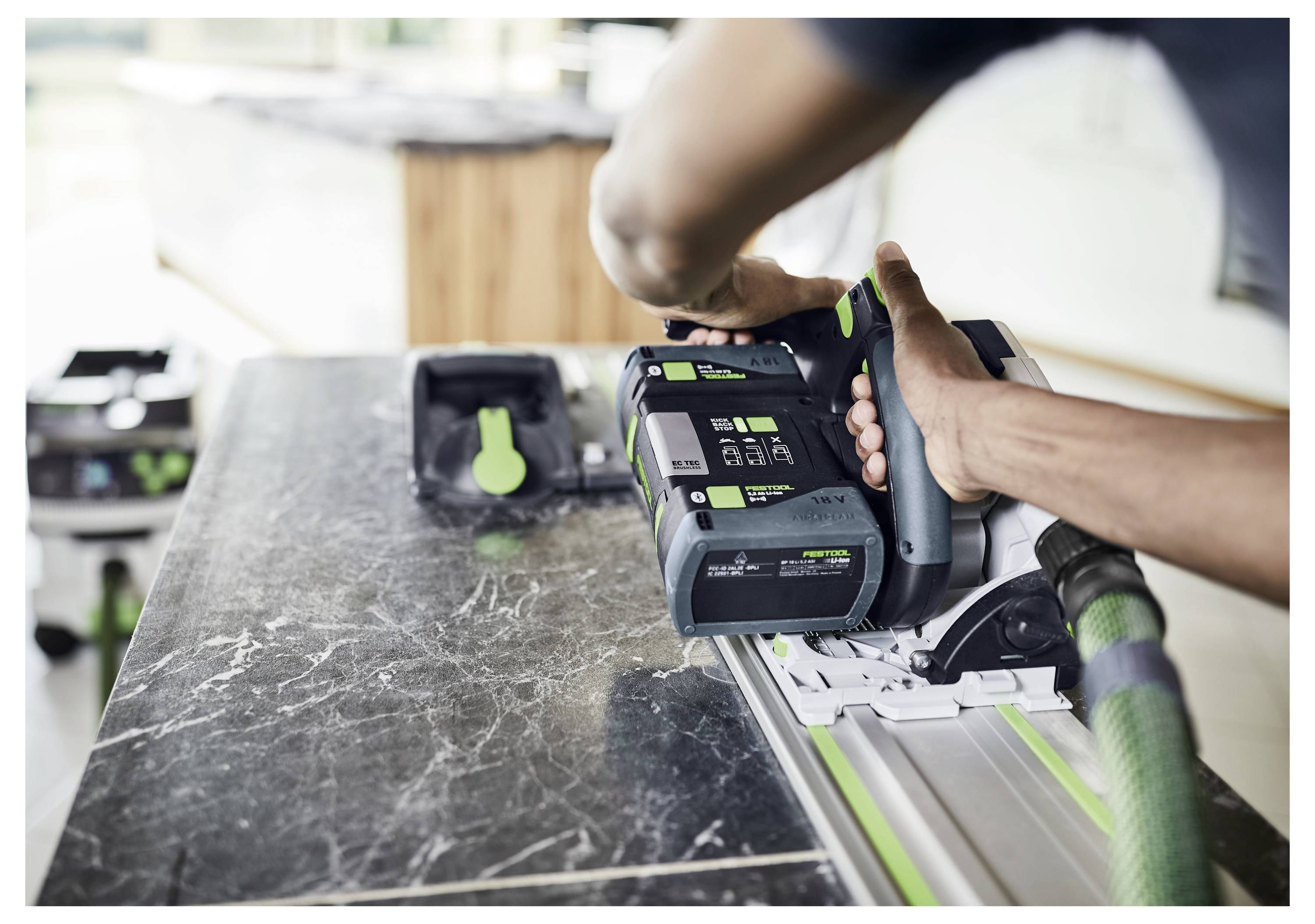Festool TSC 55 KEB-Basic Akku-Tauchsäge 18V