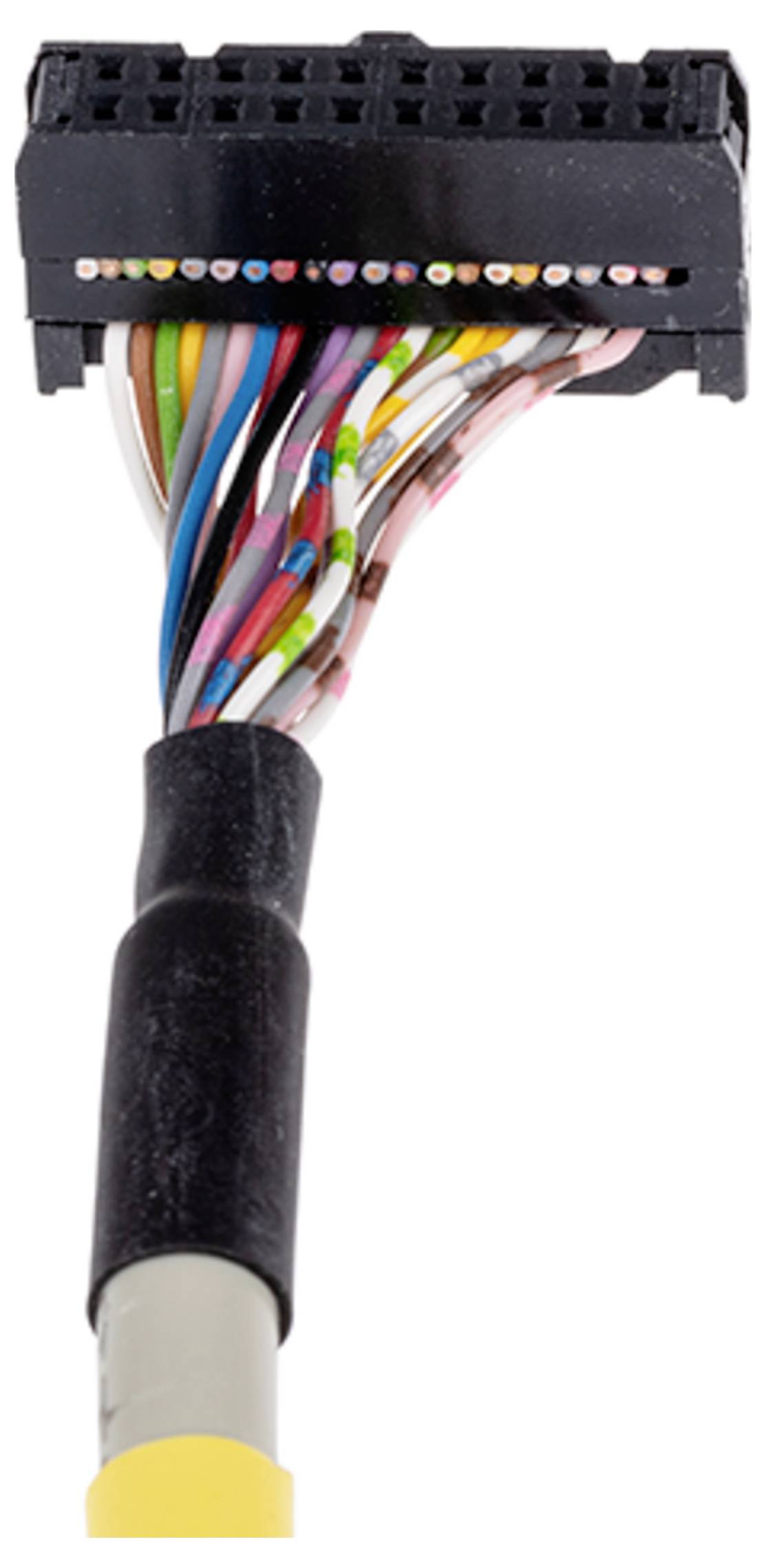 Ein mehrfarbiges Flachbandkabel-Steckverbindungssystem mit zahlreichen farbigen Drähten, die hervorstehen, wird für elektronische Verbindungen verwendet.