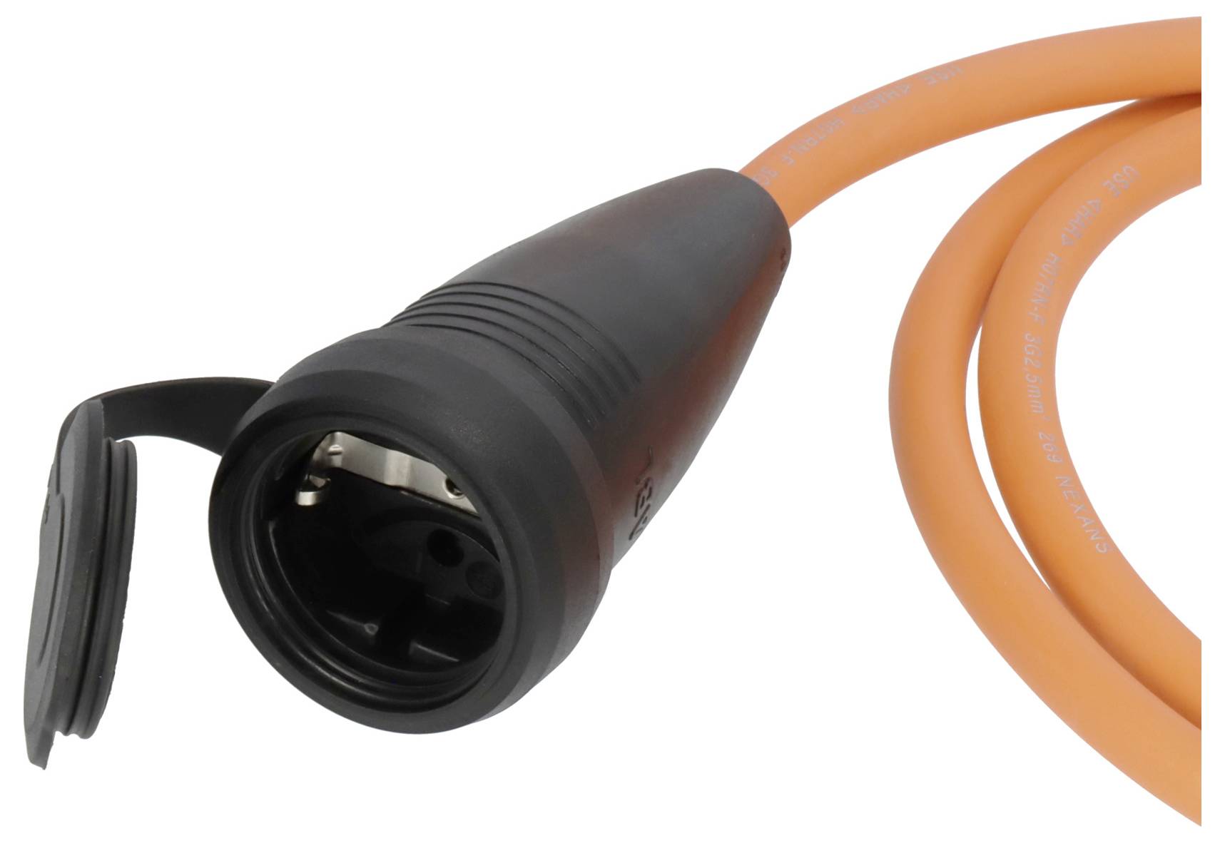 Nahaufnahme eines orangefarbenen Elektrokabels mit einem schwarzen wasserdichten Stecker und einer Schutzkappe auf weißem Hintergrund.