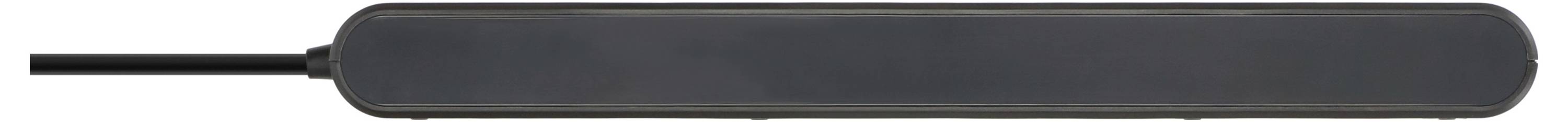 Ein Stromverteiler mit mehreren Steckdosen und einem angeschlossenen schwarzen Kabel.