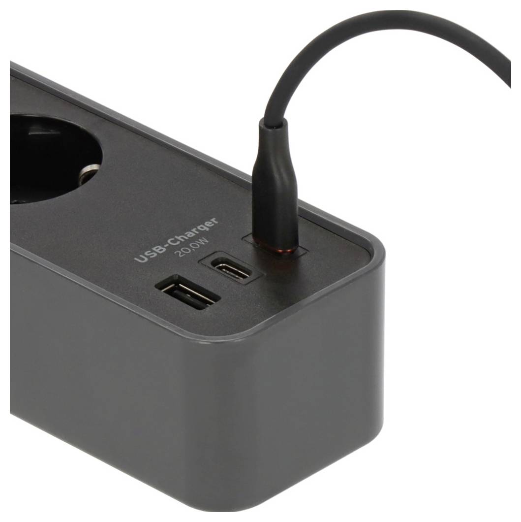 Nahaufnahme eines schwarzen USB-Ladegerät-Hubs mit der Aufschrift „USB-Charger 200W