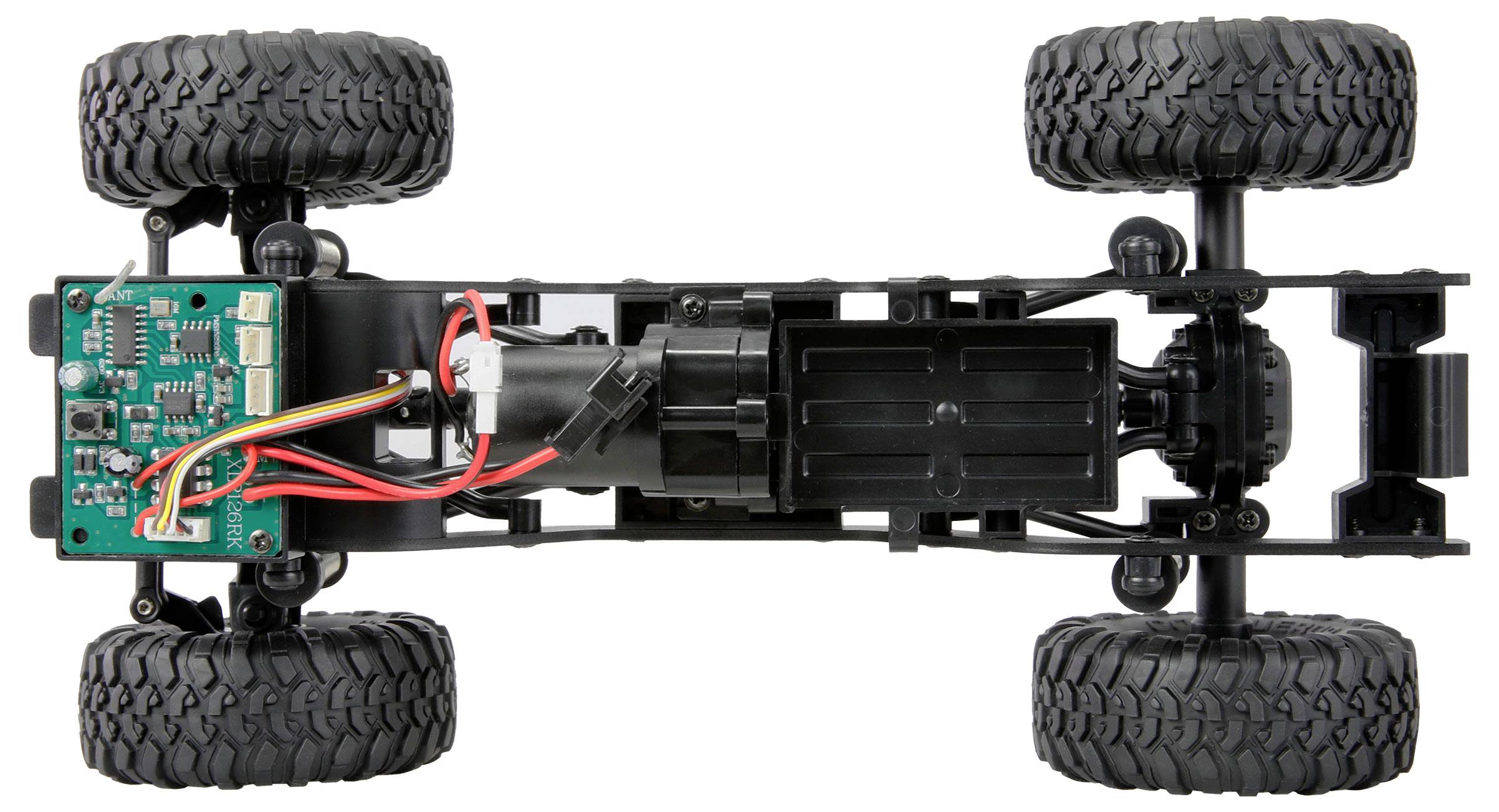 Draufsicht eines ferngesteuerten Autochassis, das Verkabelung, Leiterplatte, Motor und Reifen zeigt.