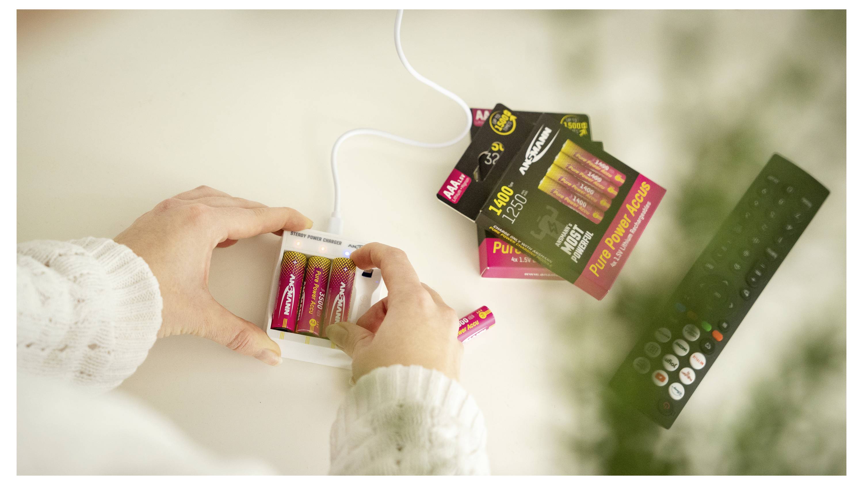 Ansmann Pure Power Set 4× Micro AAA Akkus und Lademodul Micro (AAA)-Akku NiMH 1250 mAh 1.5V 1St.