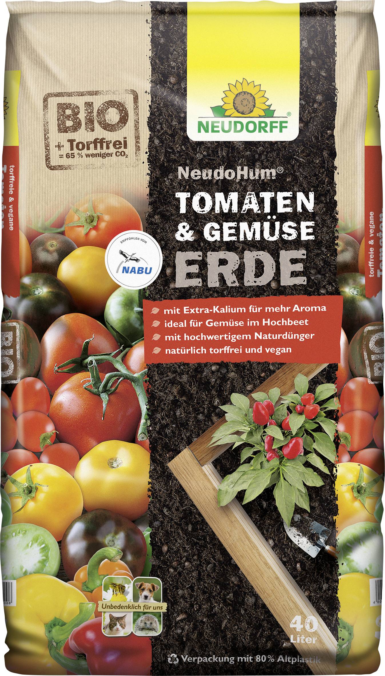 Beutel 'NeudoHum Tomaten & Gemüse Erde', mit Bildern von Tomaten und Gemüse. Highlights sind extra Kalium, natürliche Inhaltsstoffe und Eignung für Hochbeete. Inhalt 40 Liter.