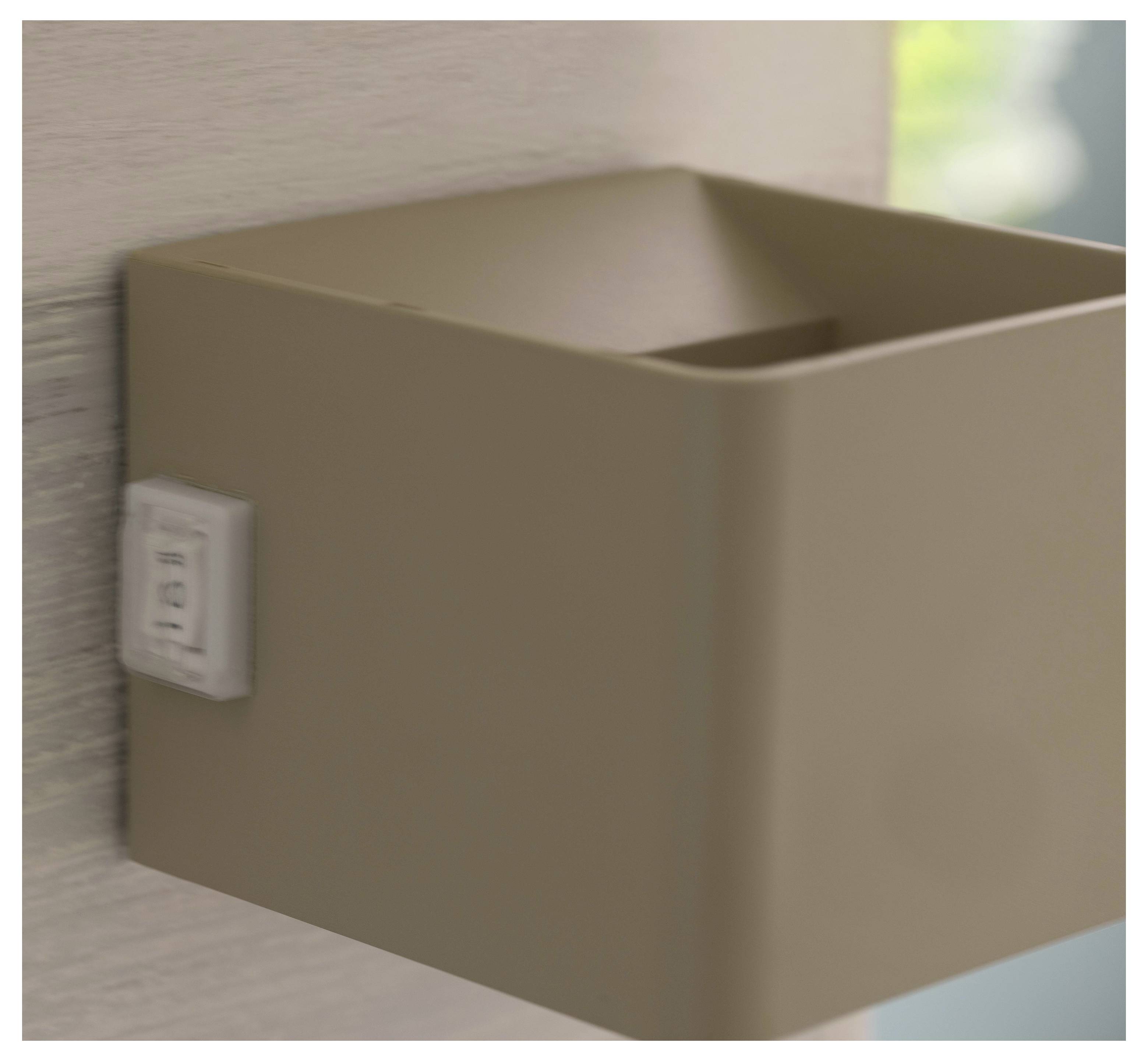 Brilliant Iseo G80126/09 Außendeckenleuchte mit Bewegungsmelder EEK: G (A - G) LED 4W Beige