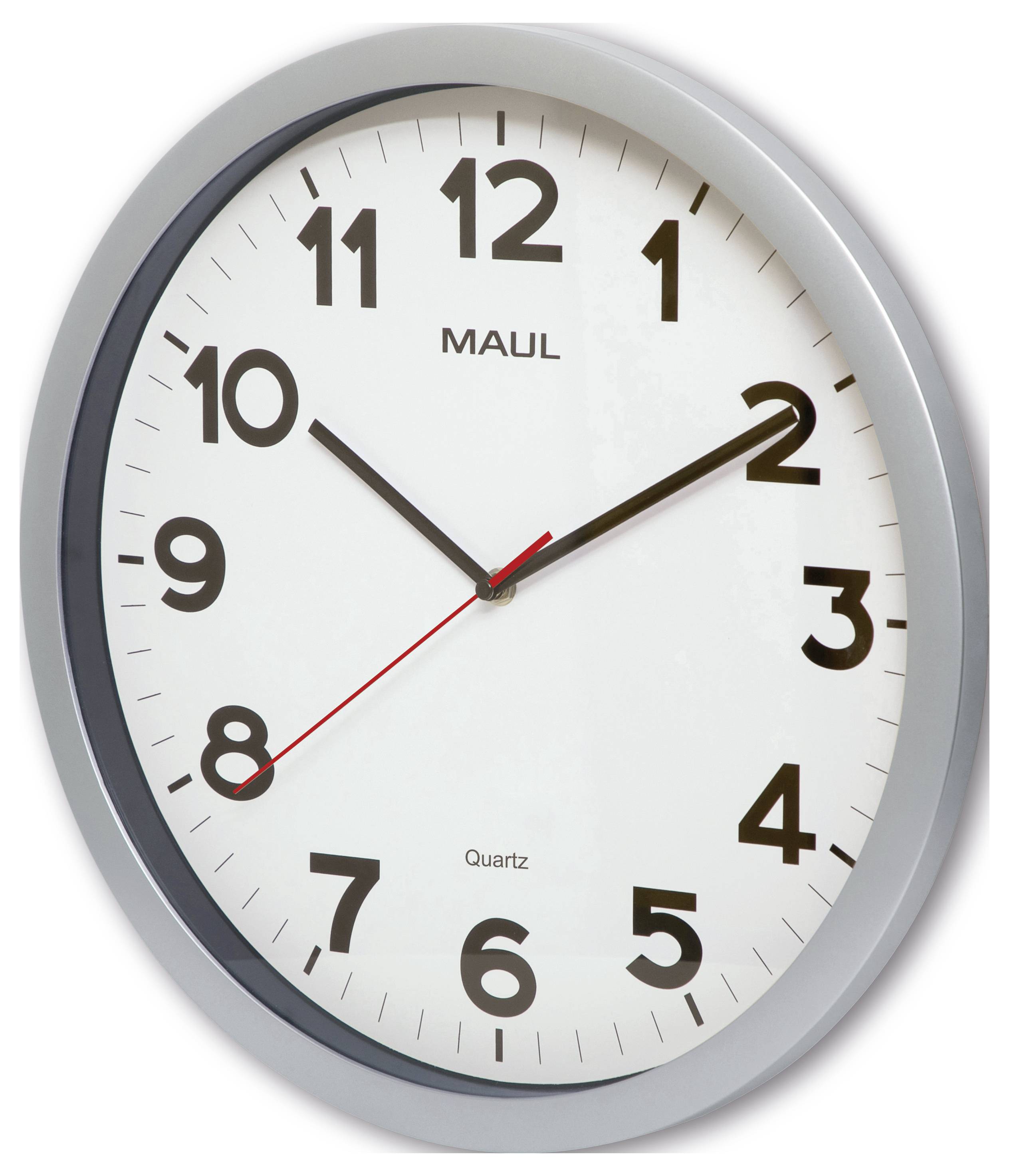 Eine runde Wanduhr mit silbernem Rahmen, die die Zeit 7:10 anzeigt. Der Sekundenzeiger ist rot, und die Marke „Maul